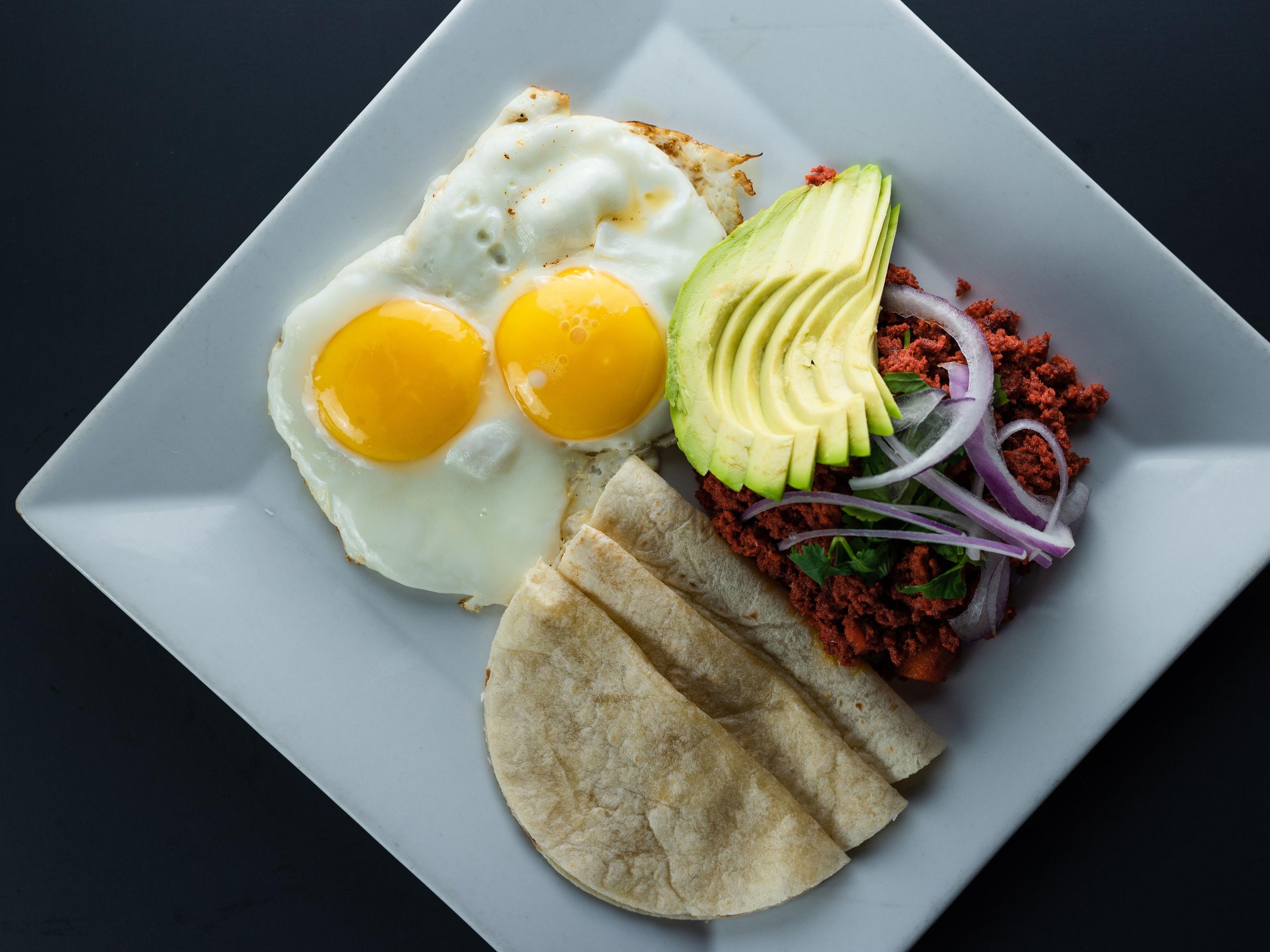 Huevos Con Chorizo