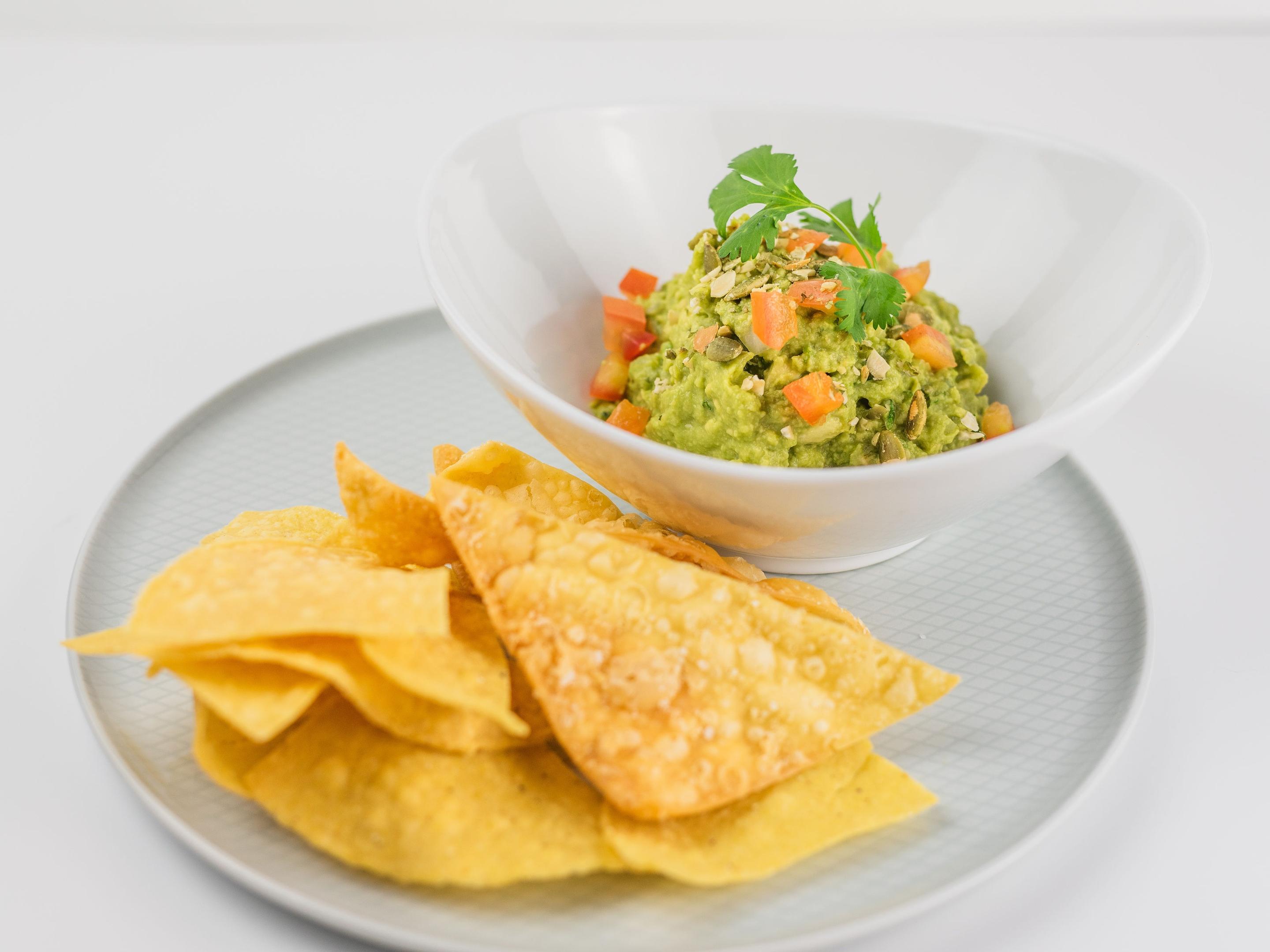 Chipotle-Pepita Guacamole & Chips