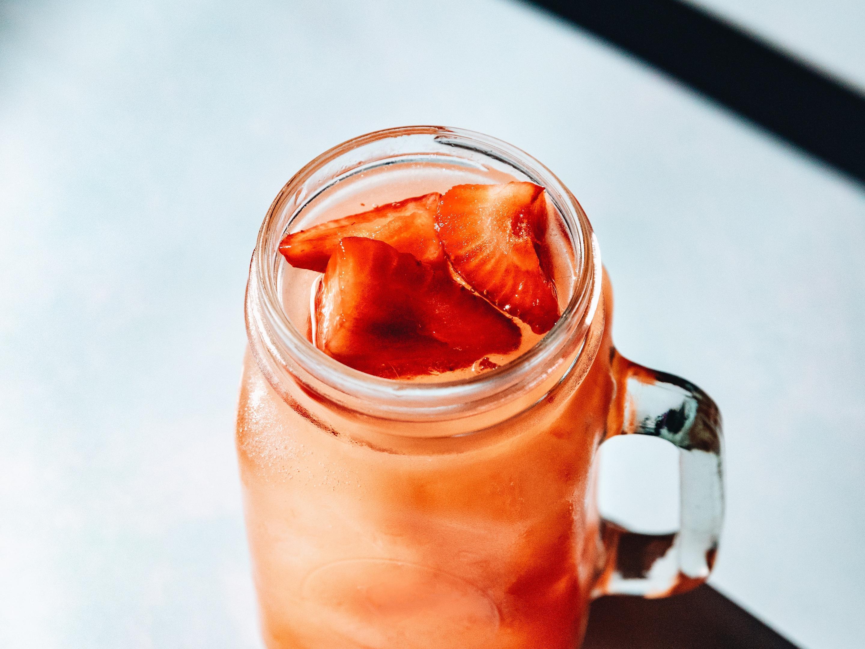 Sparkling Rhubarb Lemonade