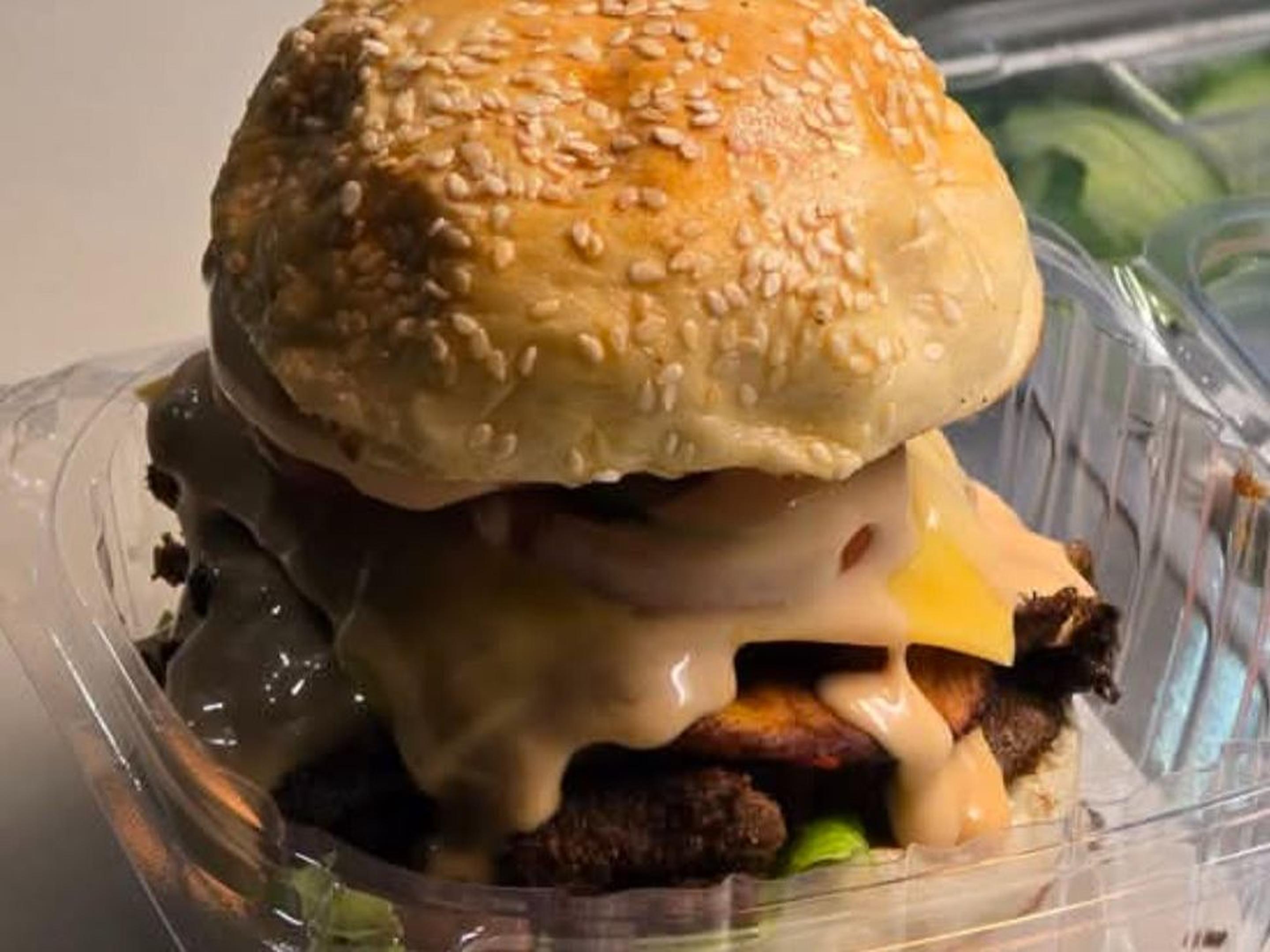 Agege Cheeseburger