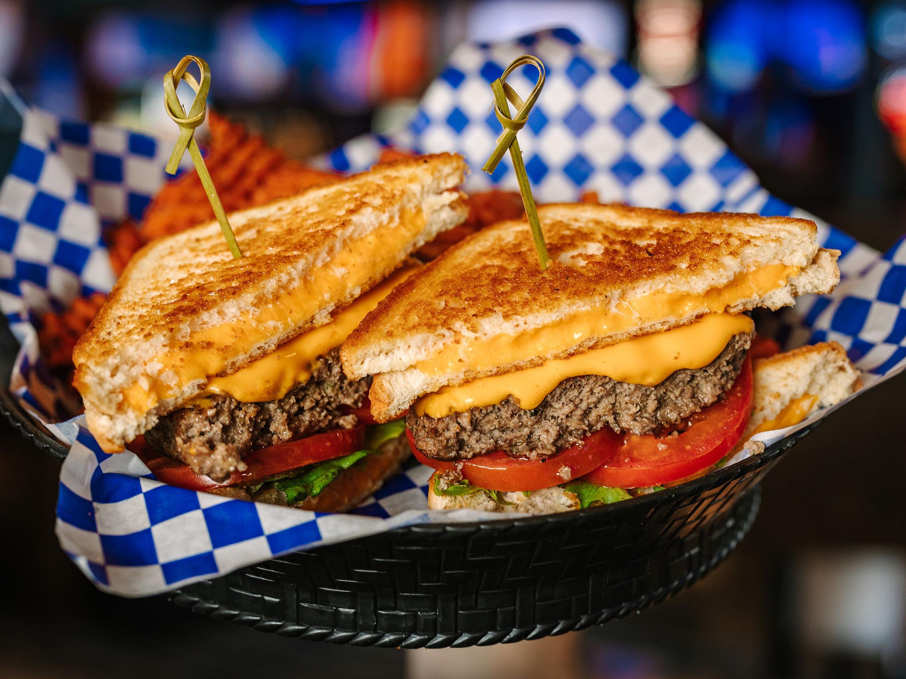 Grilled Cheese Cheeseburger