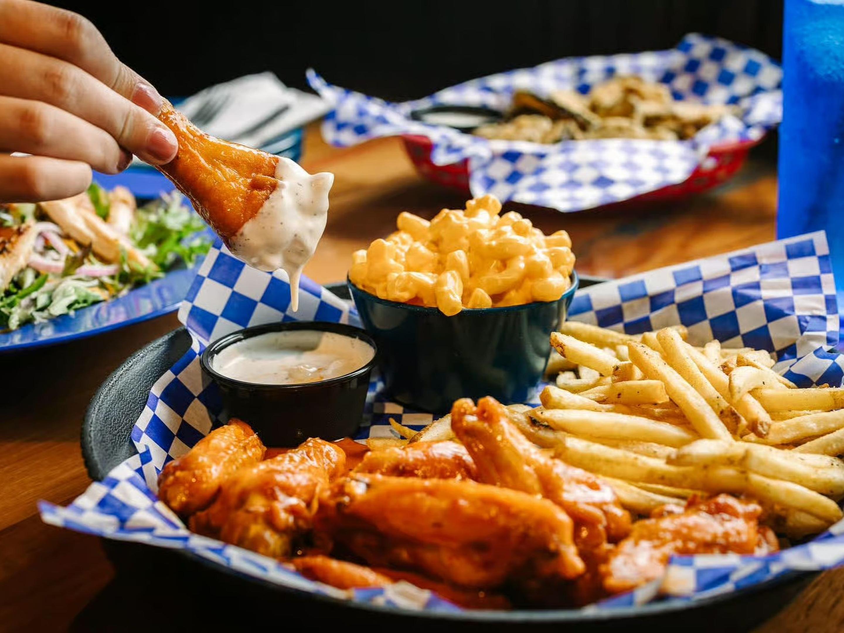 Jumbo Wing Platter