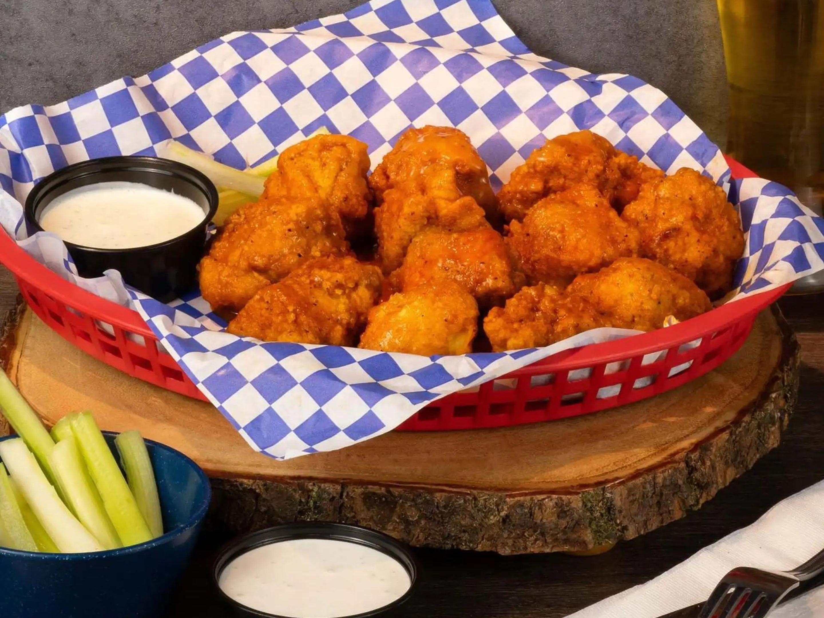 8 Wings - Boneless