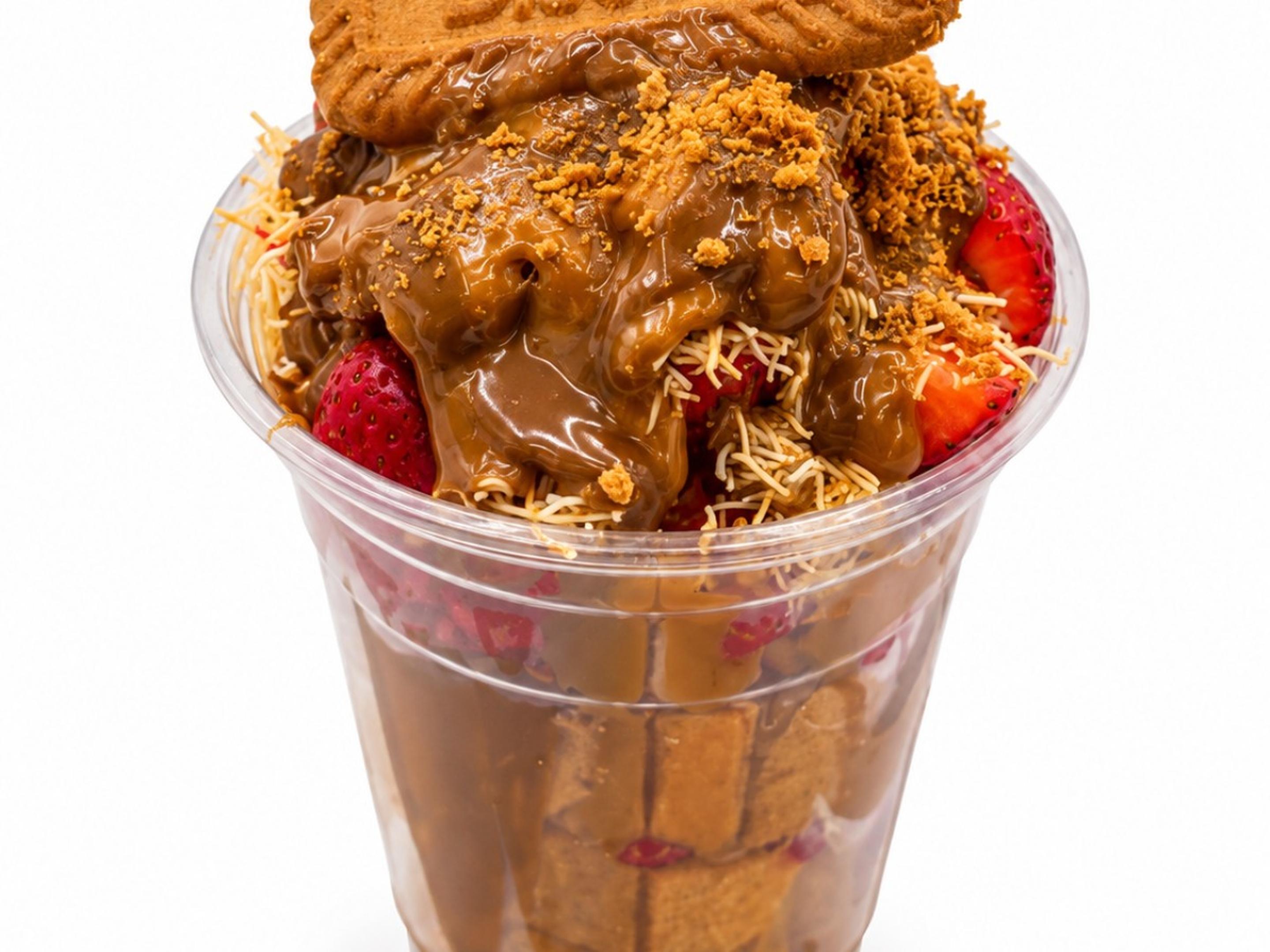 Biscoff Strawberry Cup