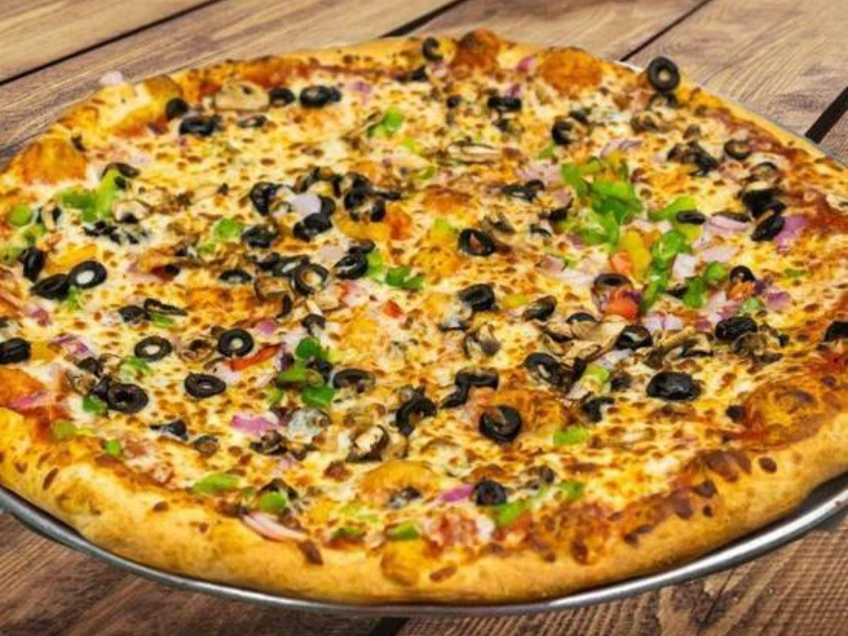 18-Inch Veggie Lovers Pizza