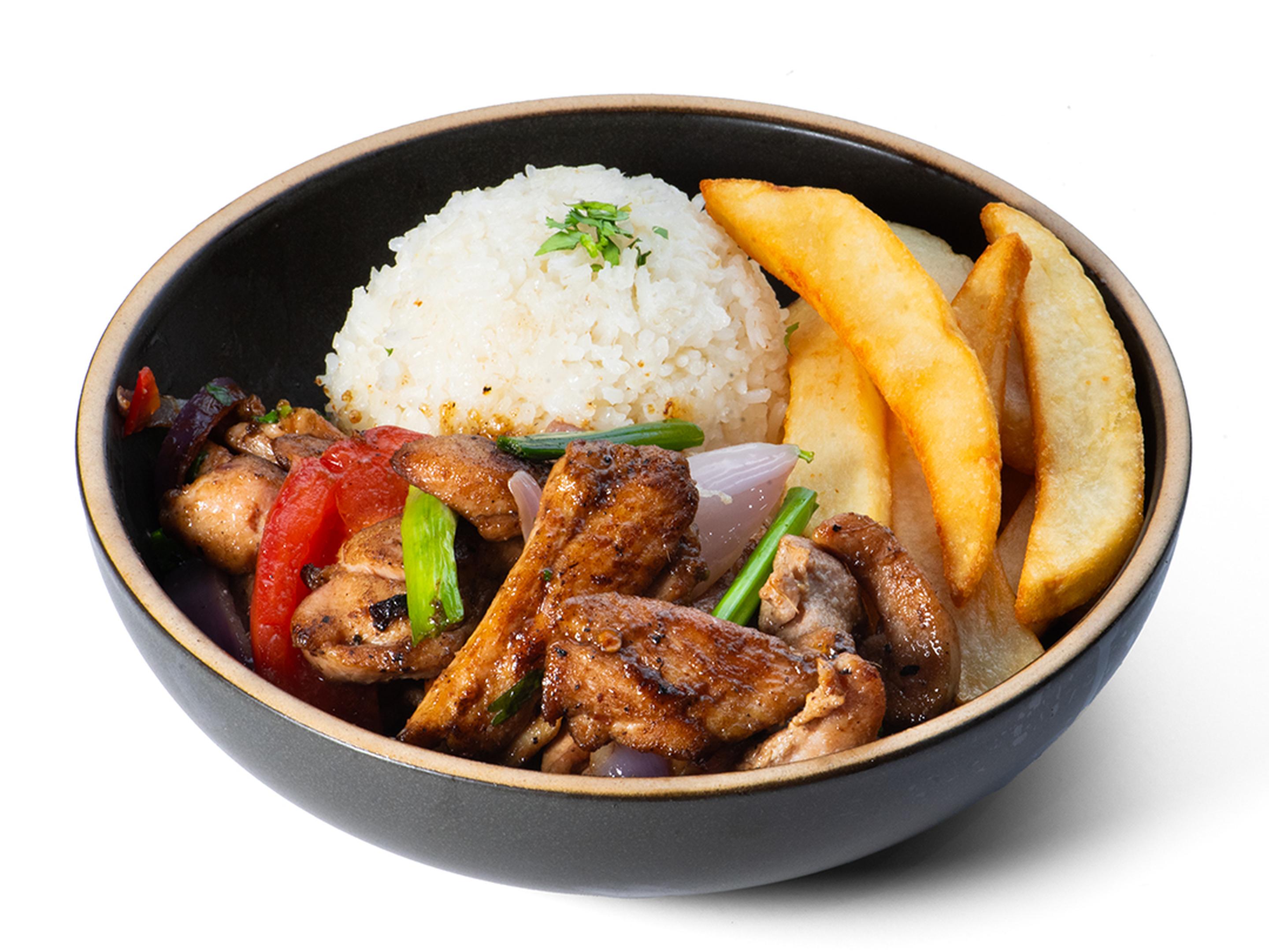 Pollo Saltado