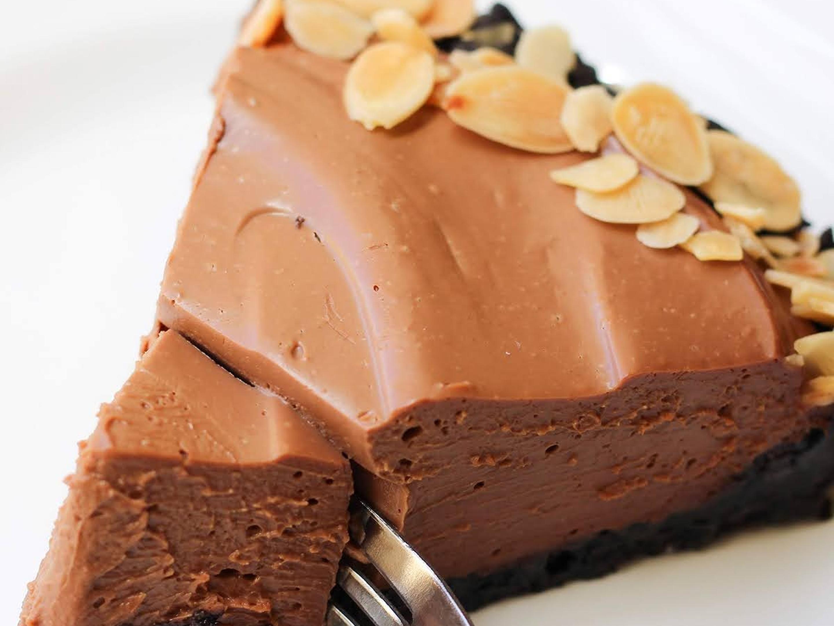 Chocolate Dream Pie Slice