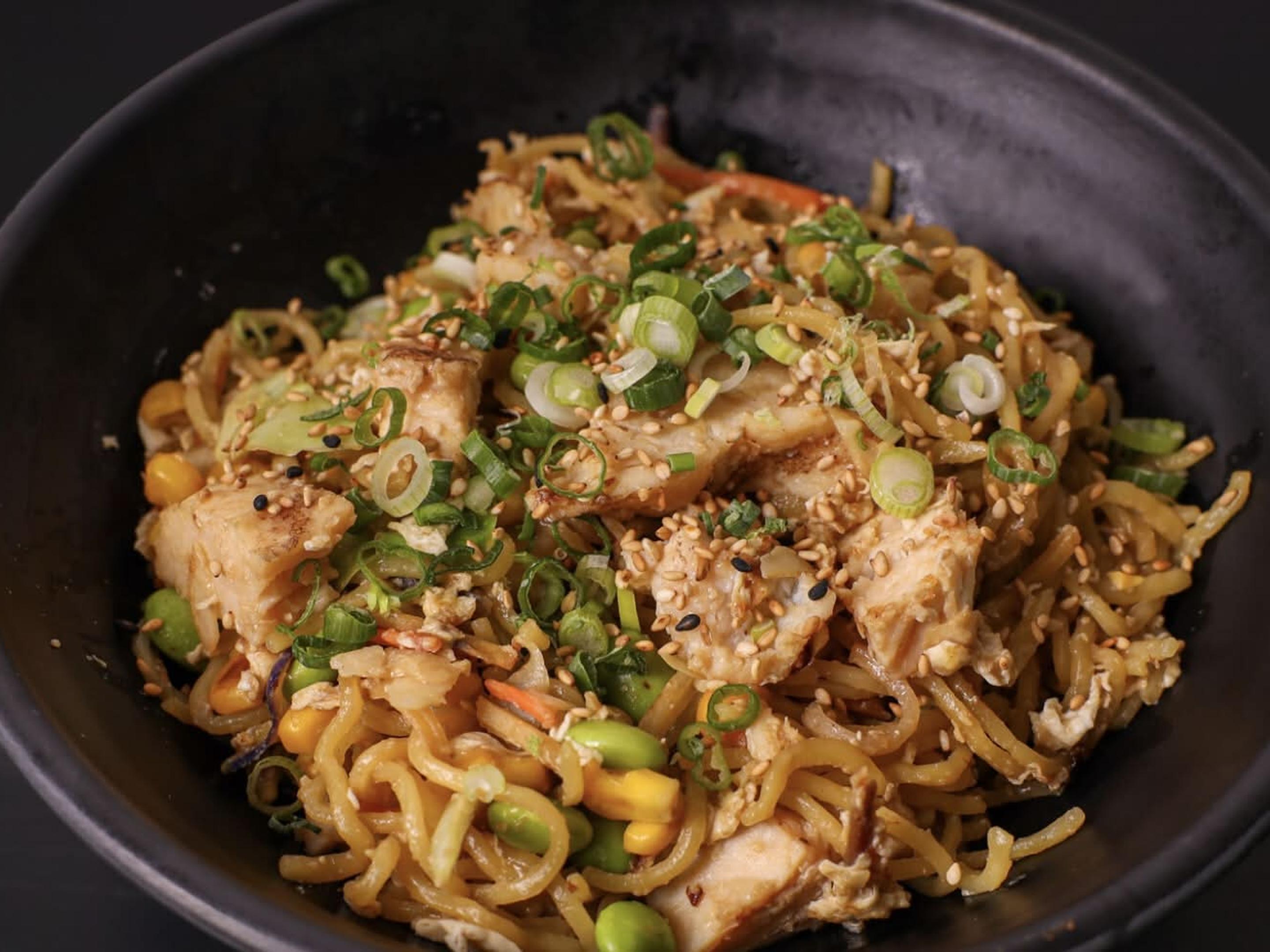 Golden Fried Noodle