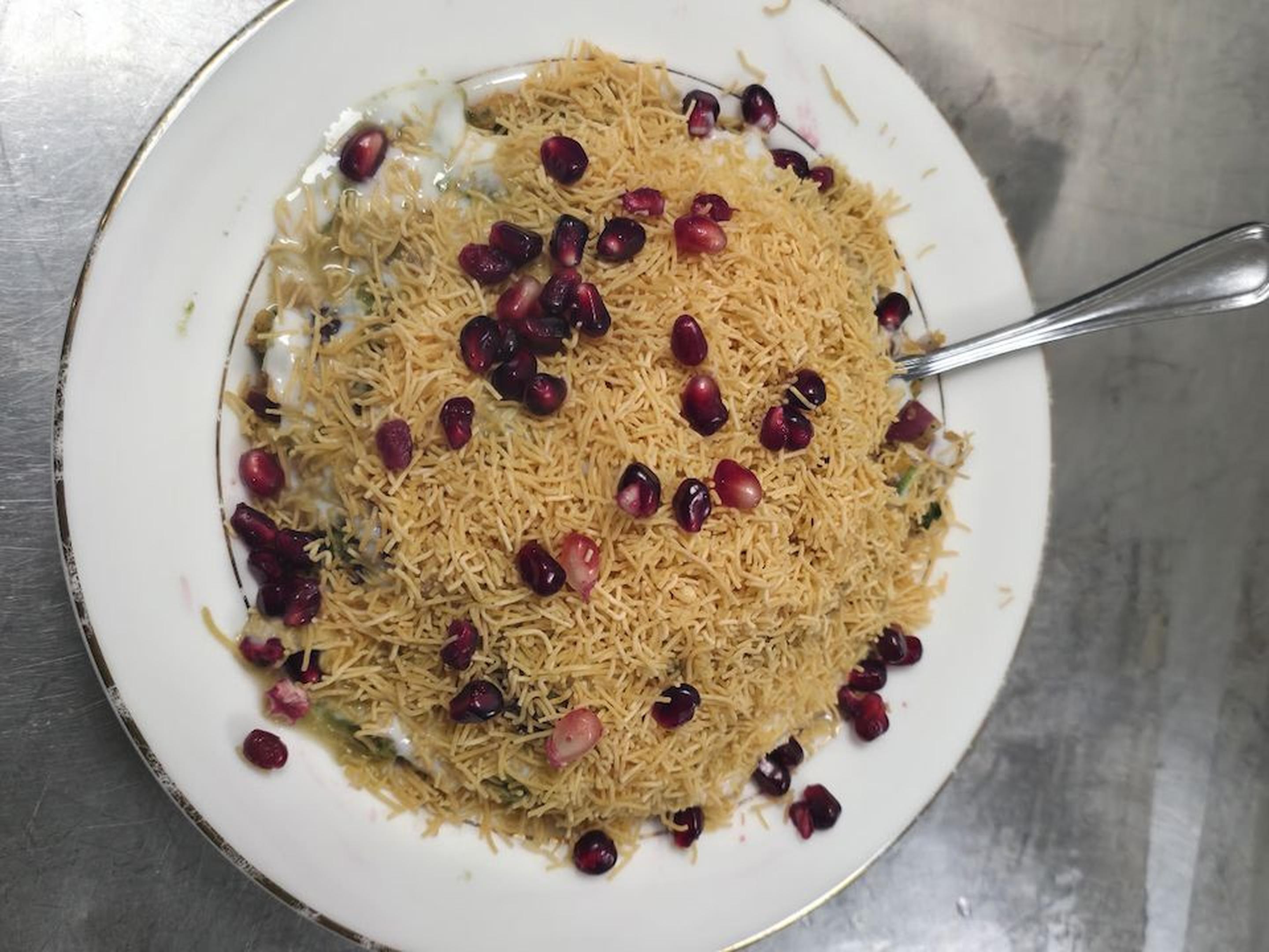 Kale Papdi Chaat