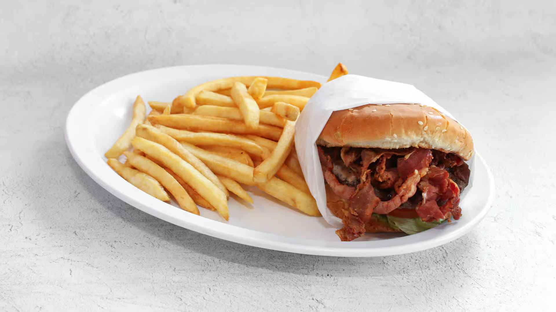 Colossal Cheeseburger Combo
