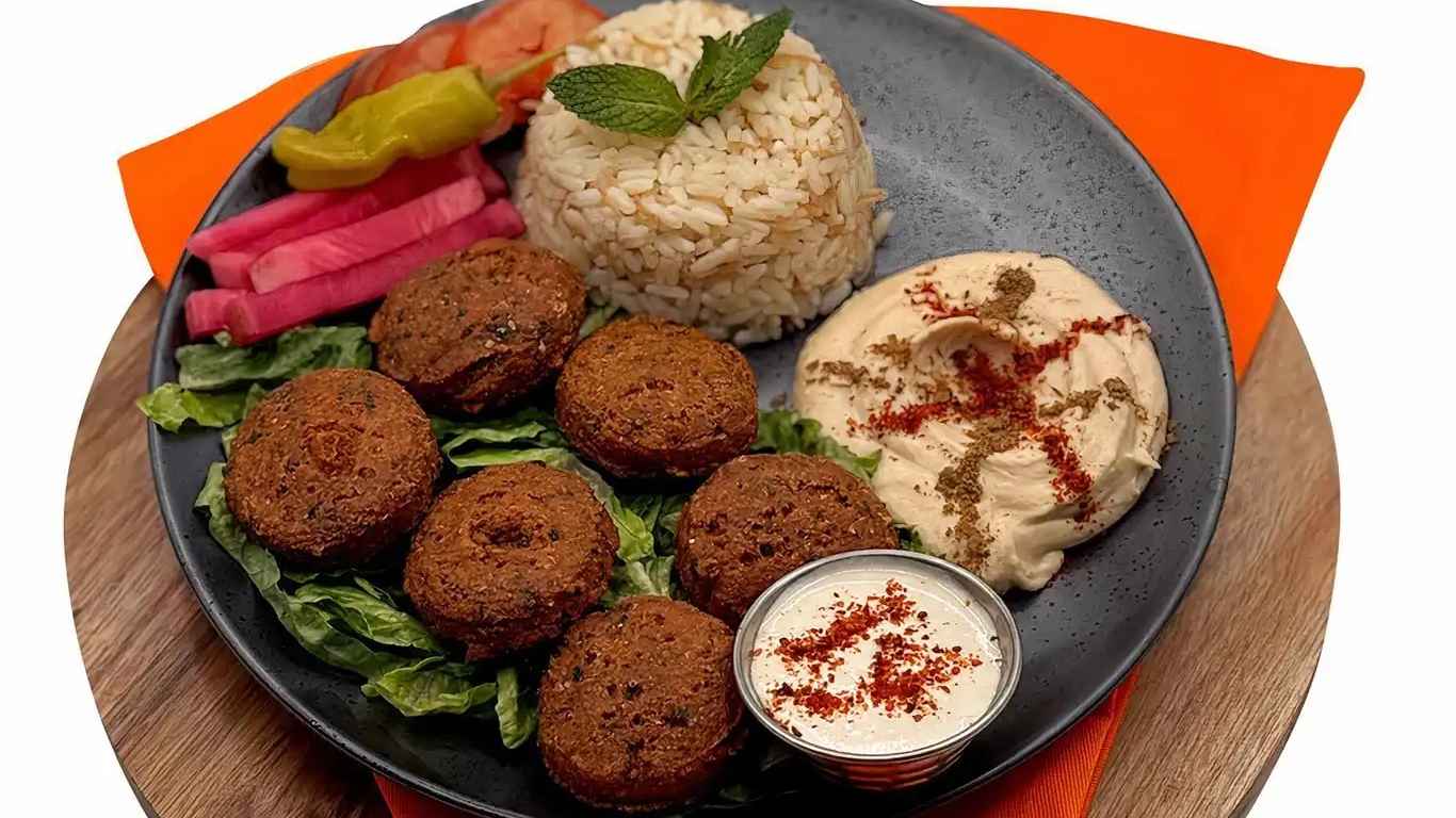 Falafel Plate (6)