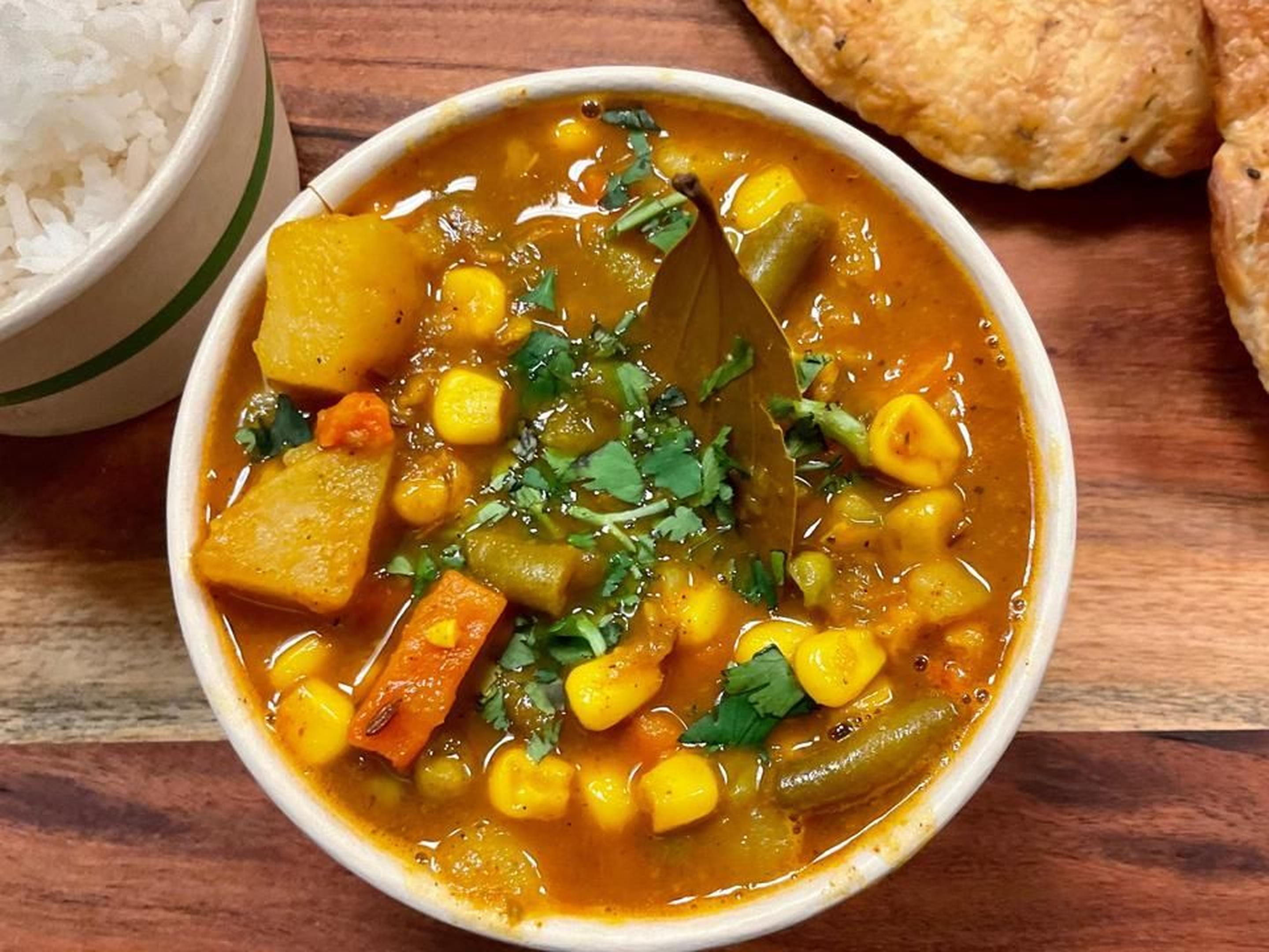 MIXED VEGETABLE CURRY