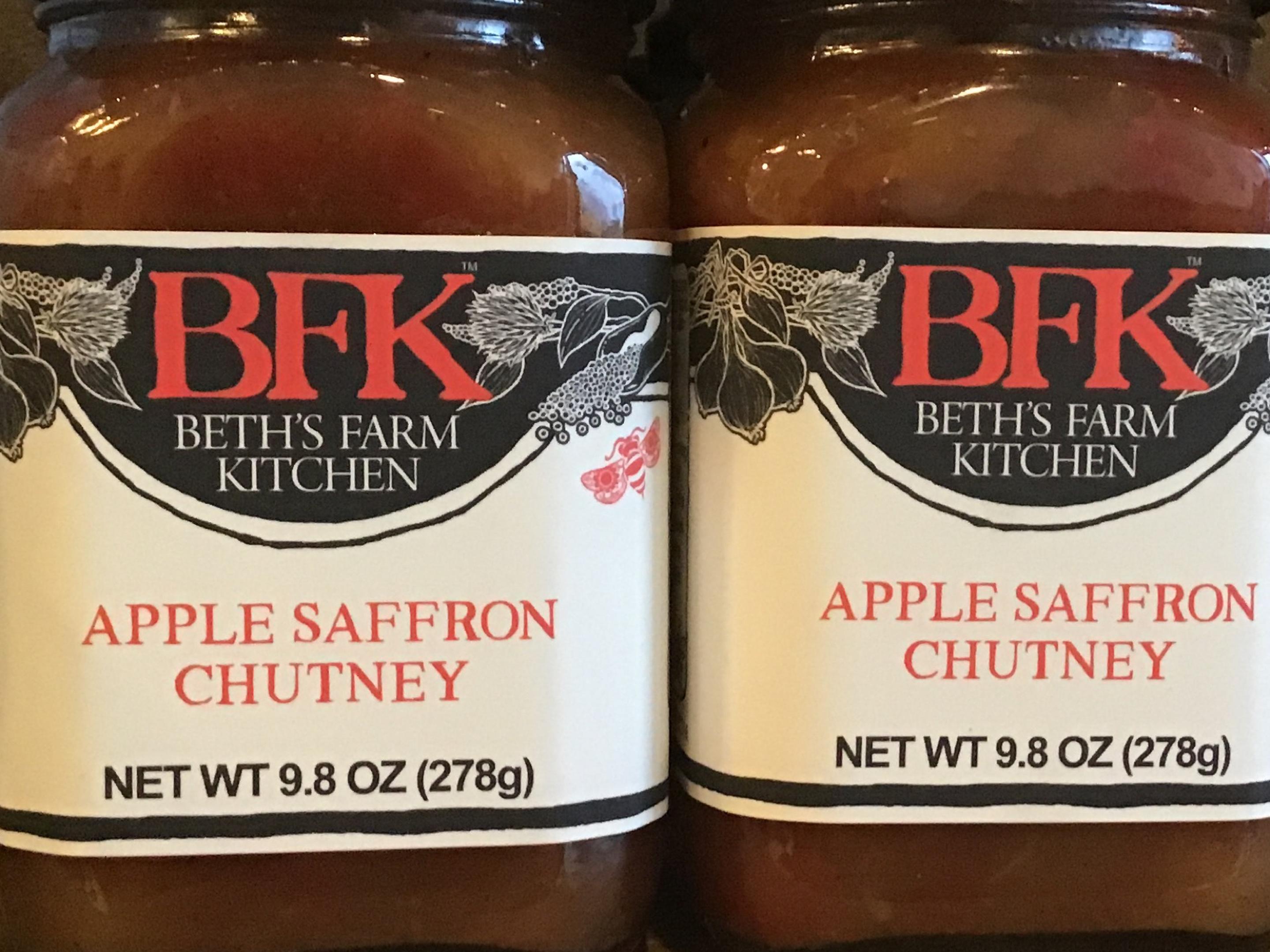 Apple Saffron Chutney