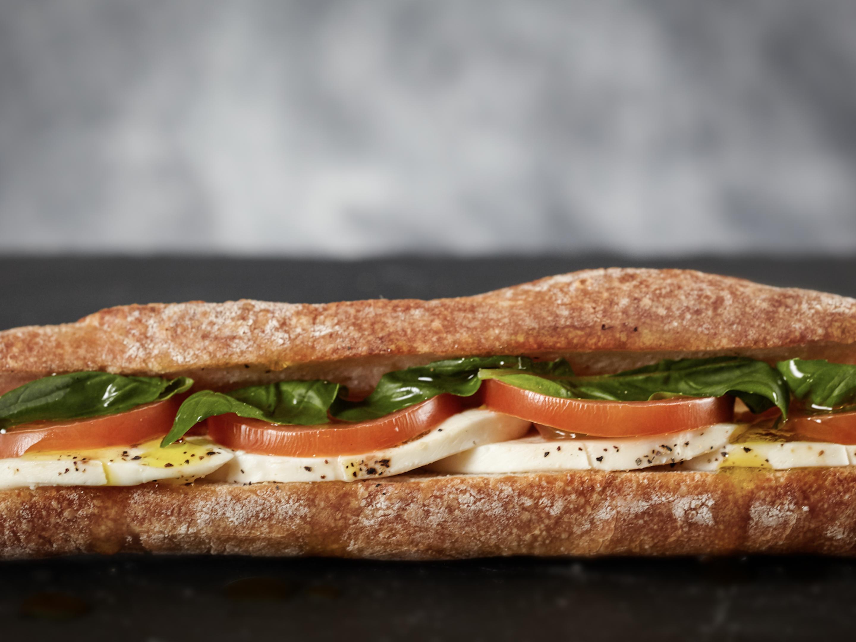 Fresh Mozzarella, Tomato and basil
