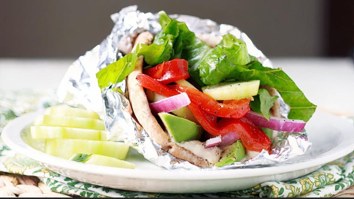 Hummus Veggie Gyro