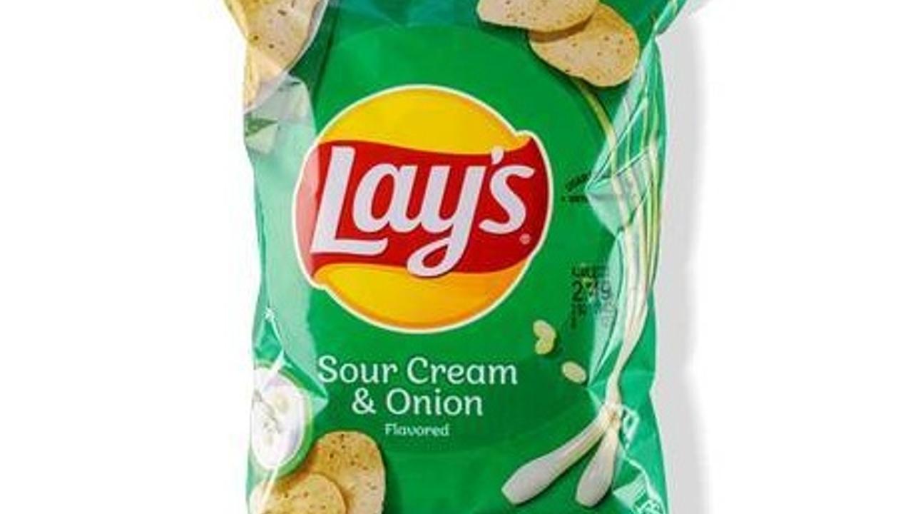 Lay's Sour Cream & Onion Potato Chips (2.5 oz)