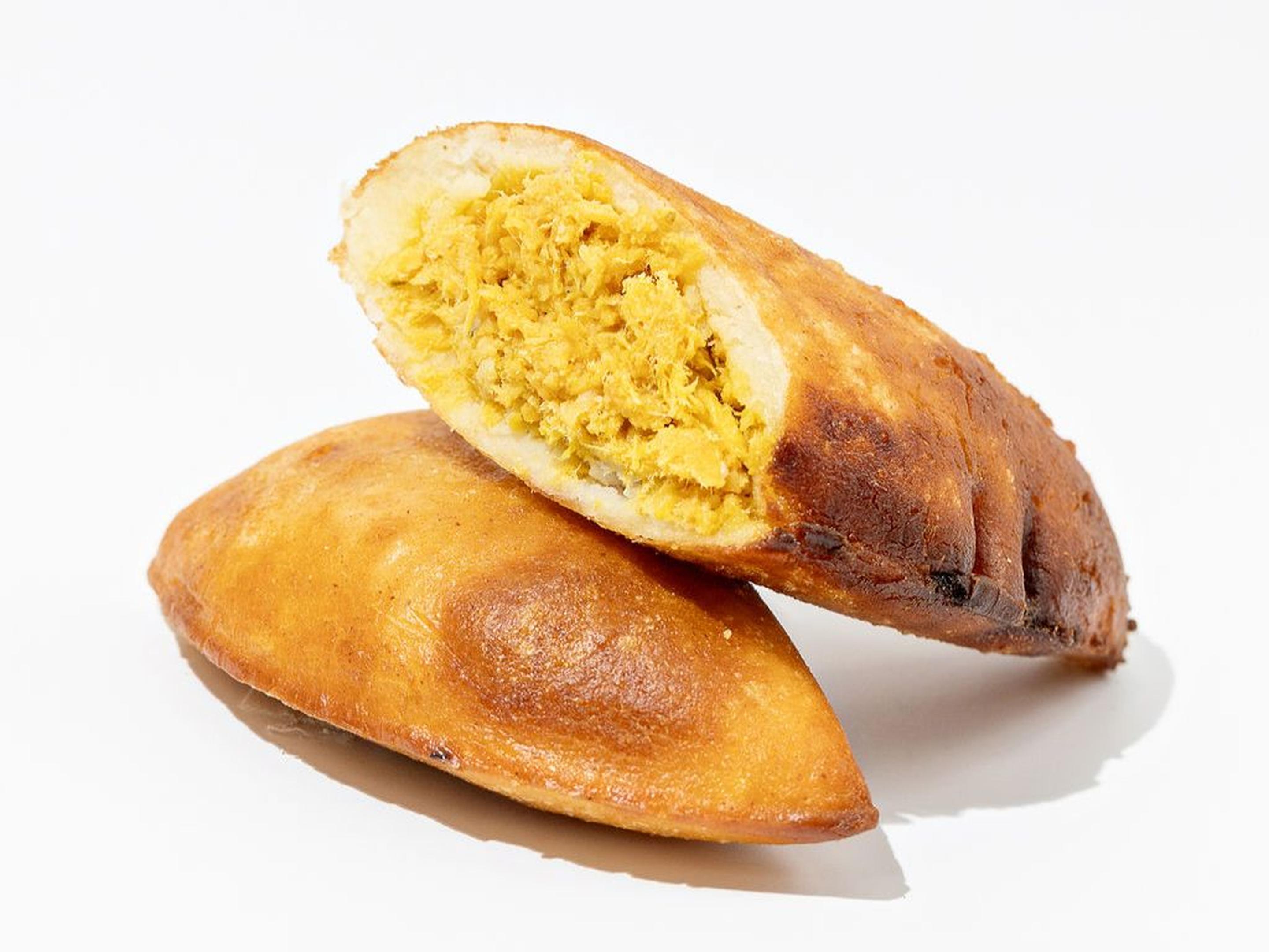 Fried Venezuelan Chicken Empanada (Pollo)