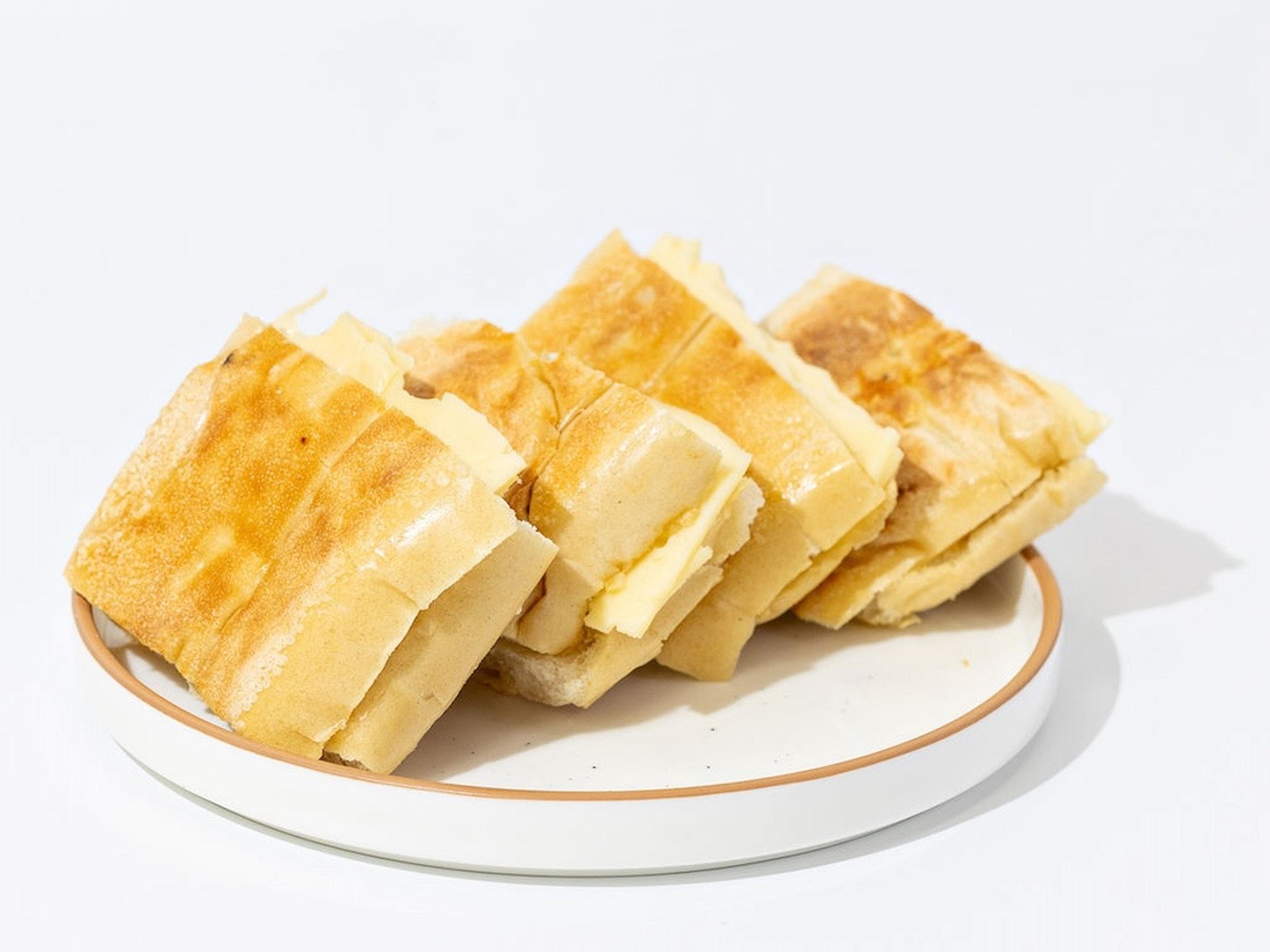 Cuban Tostada with Cheese