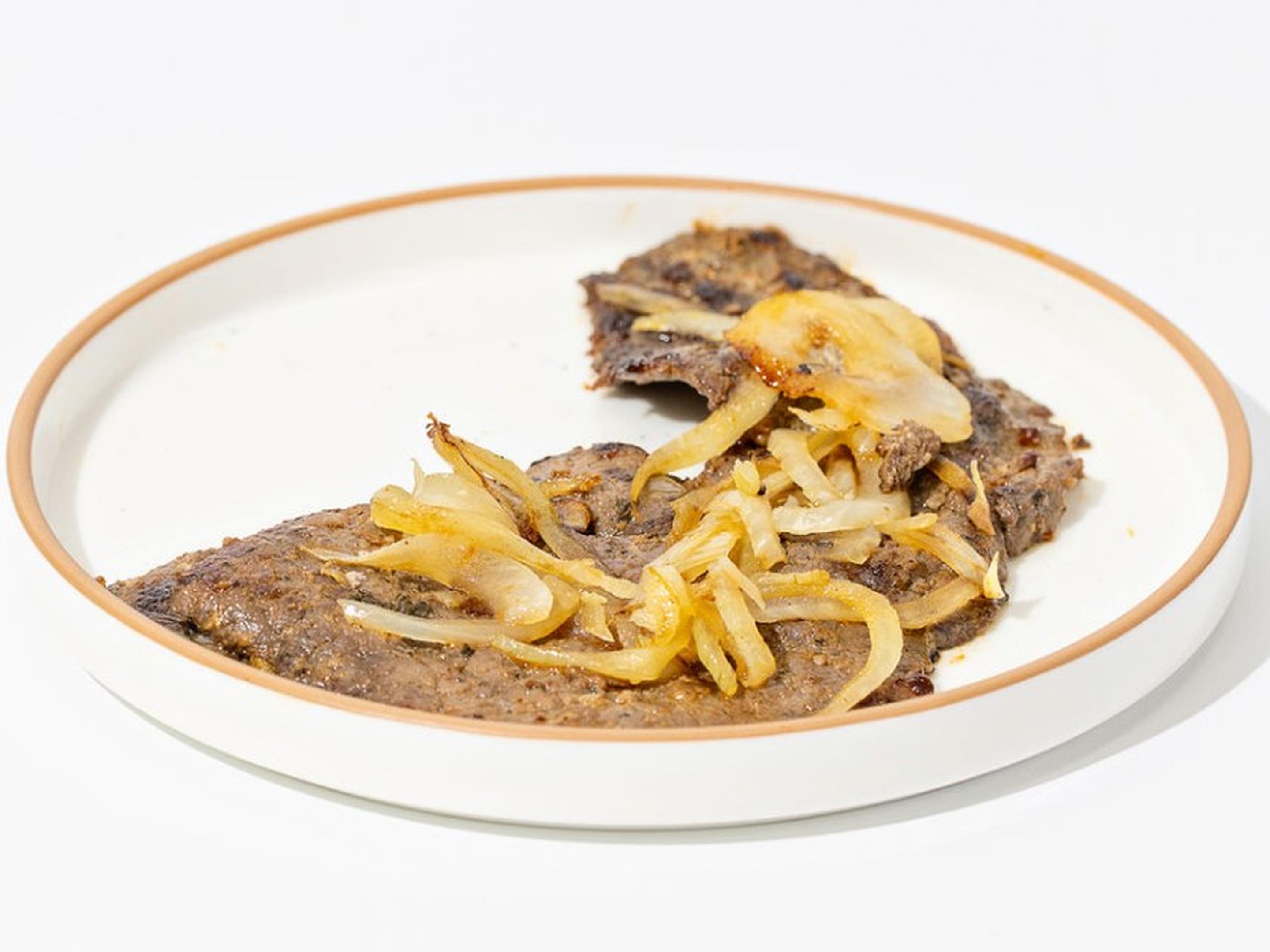 Bistec de Res con Cebollas Solo (Steak w/grilled onions)