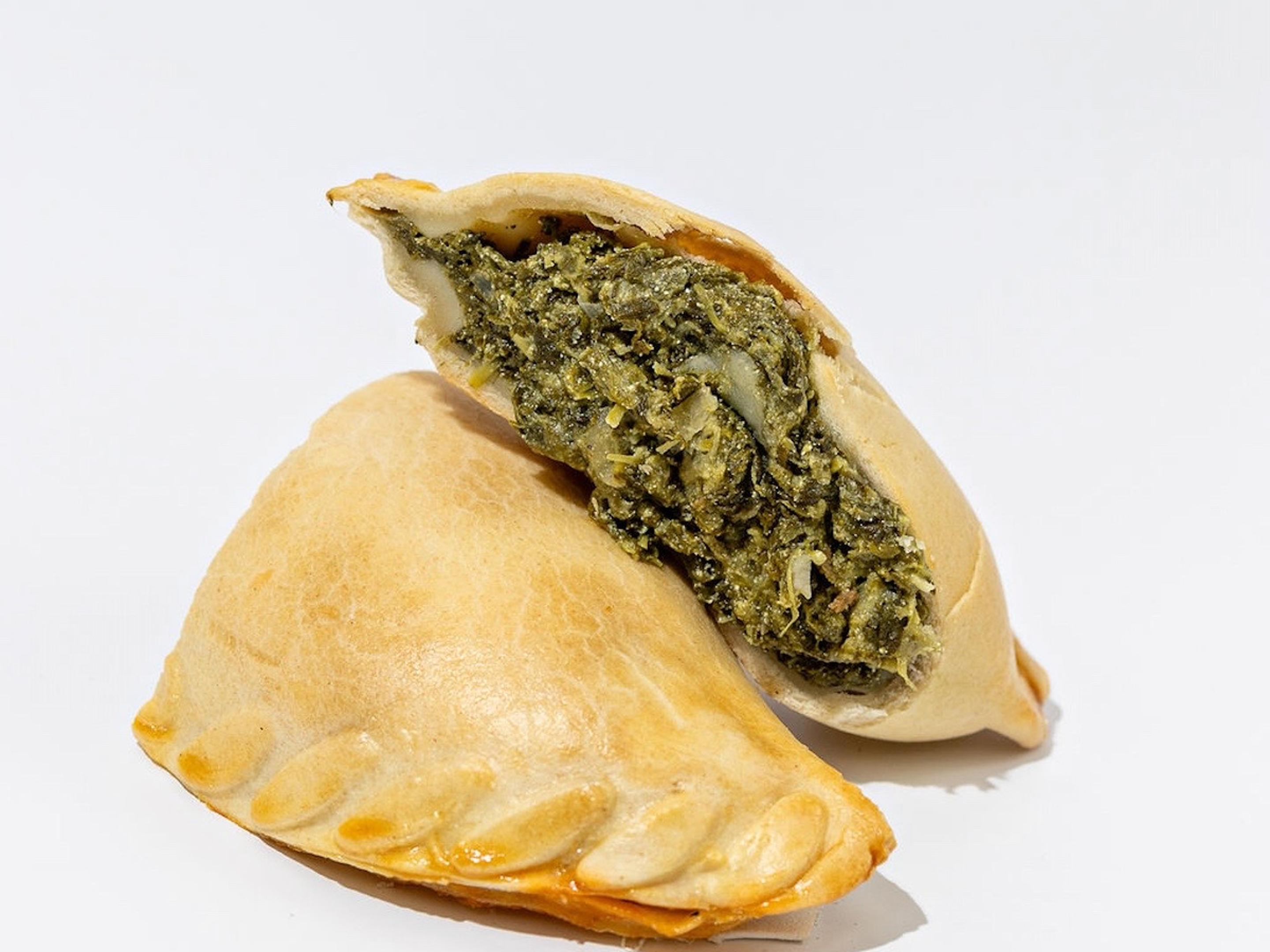 Baked Argentinian Spinach Alfredo Empanada (Espinica)