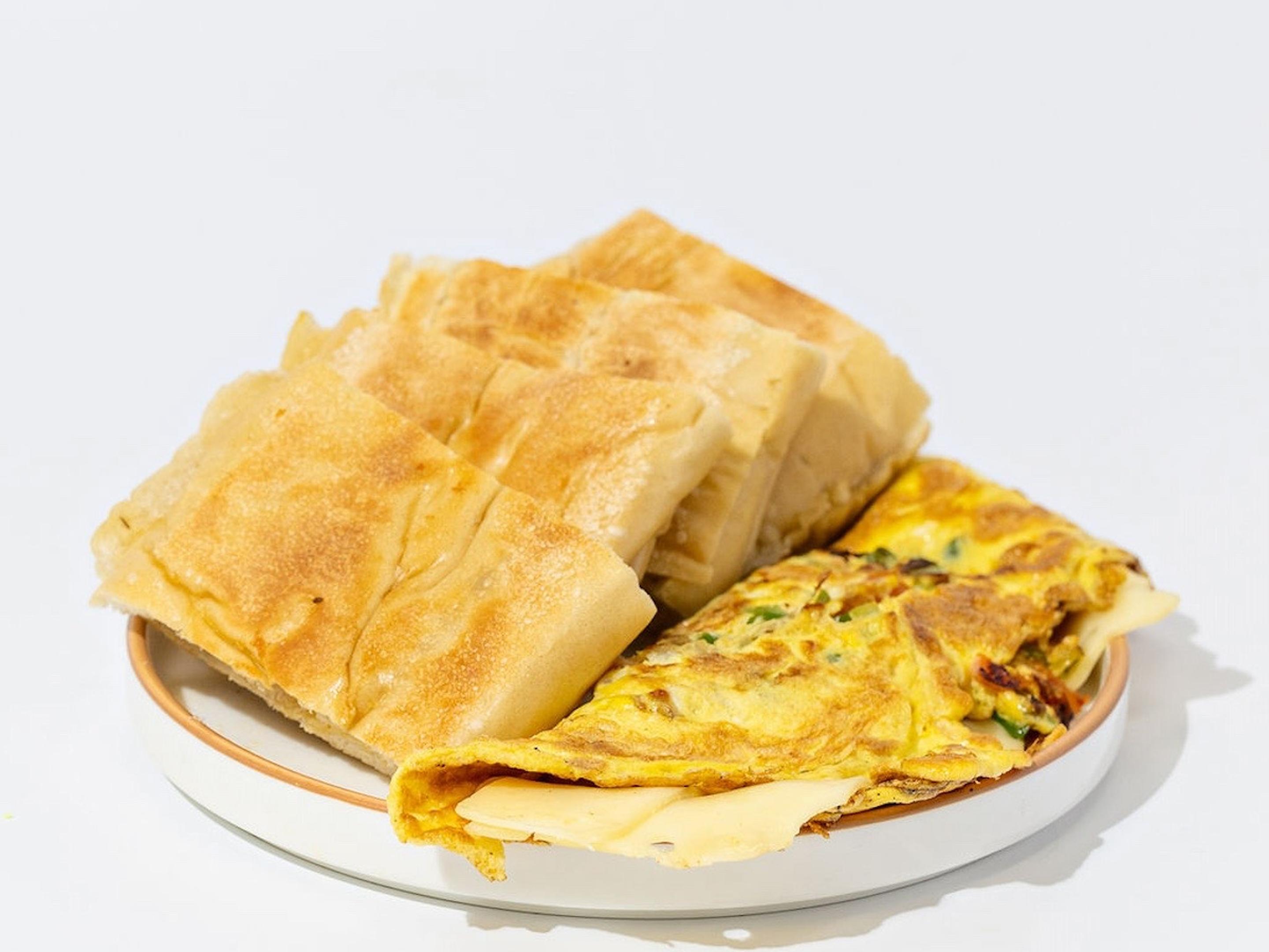 Veggie Omelette Tostada