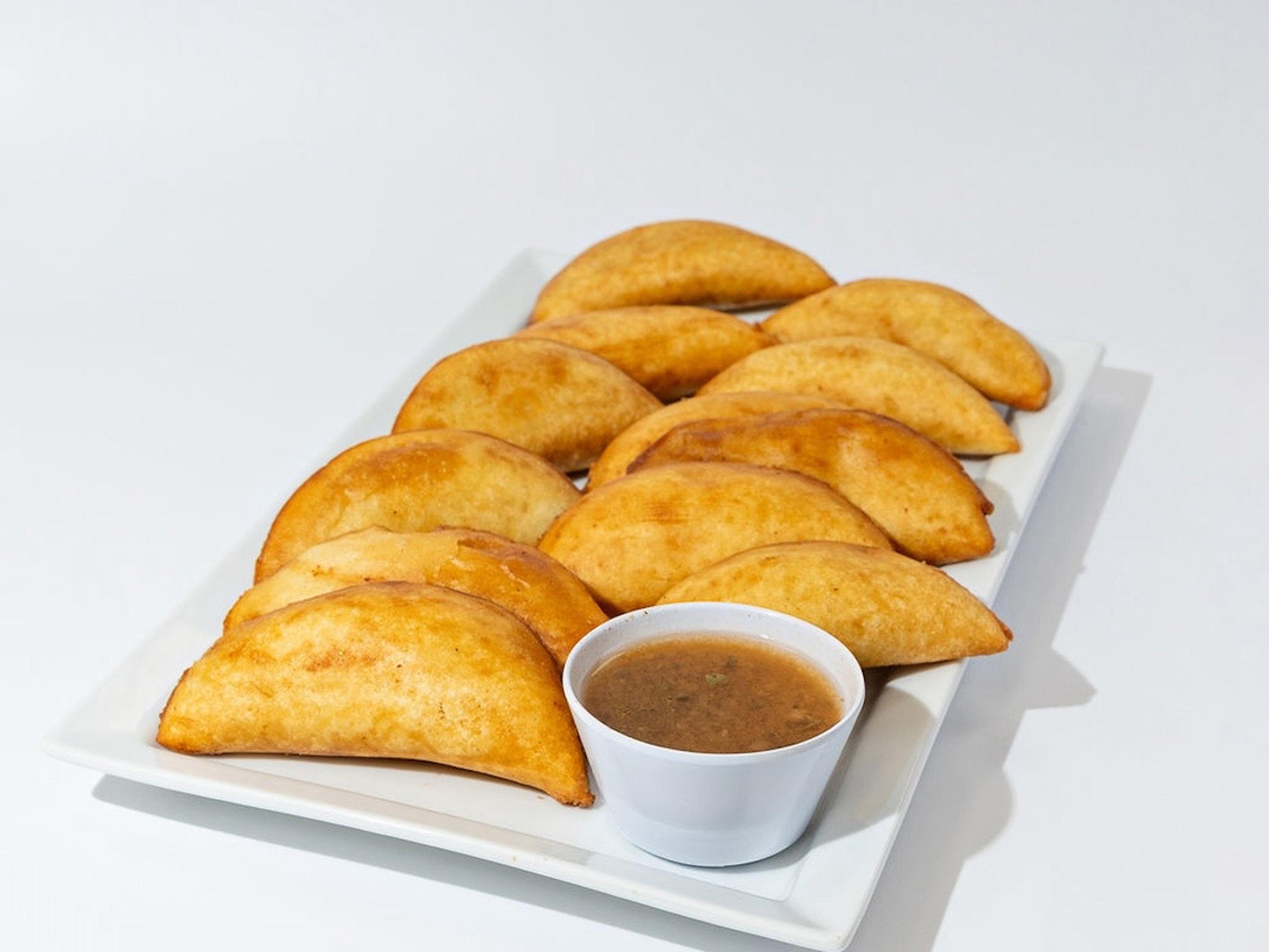 Fried Venezuelan Empanadas (12-Count)