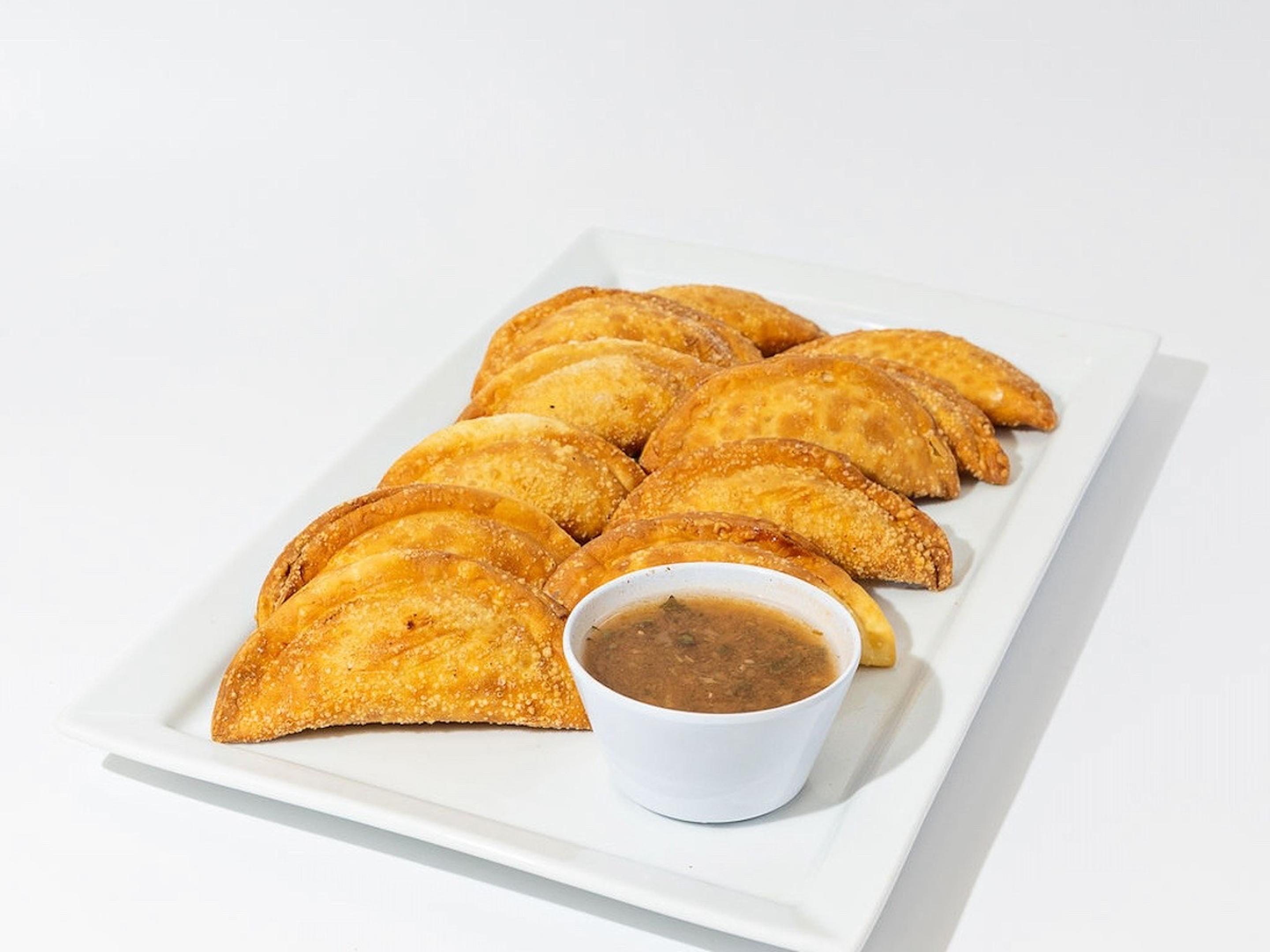 Fried Cuban-Style Empanadas (12-Count)