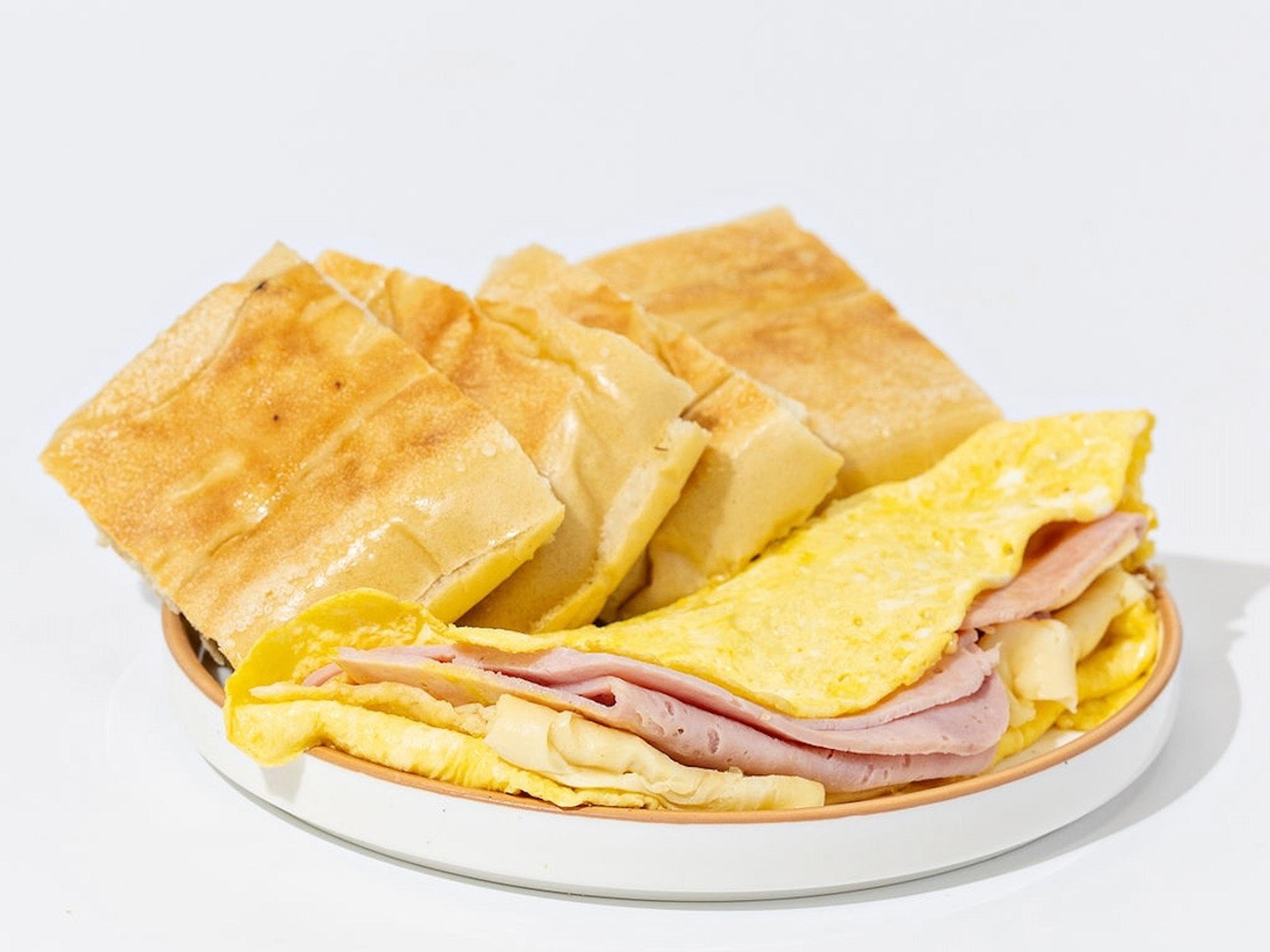 Classic Sandwich (Egg, Ham & Cheese) Tostada