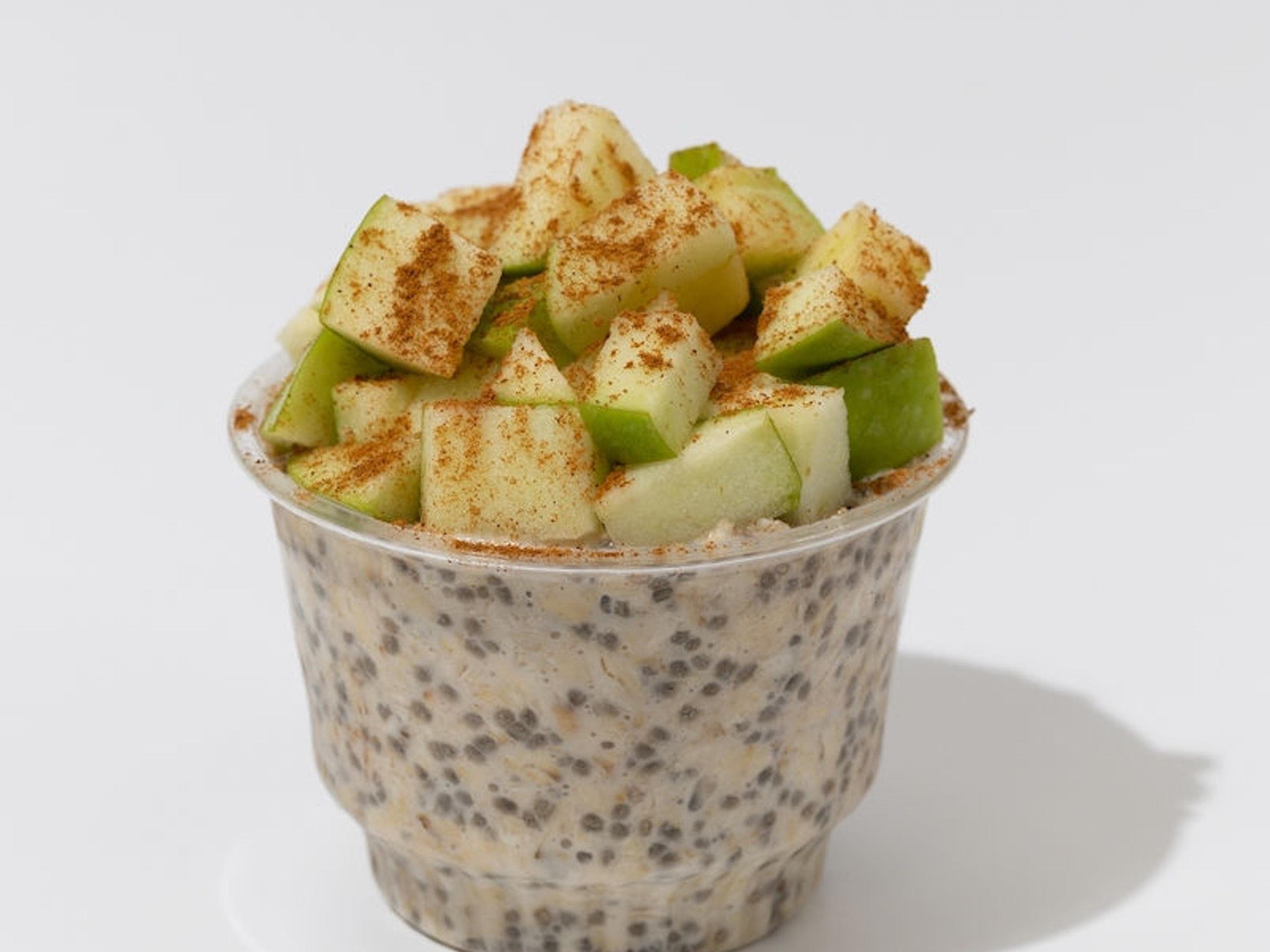 Overnight Oats & Chia Seeds Apple Pie