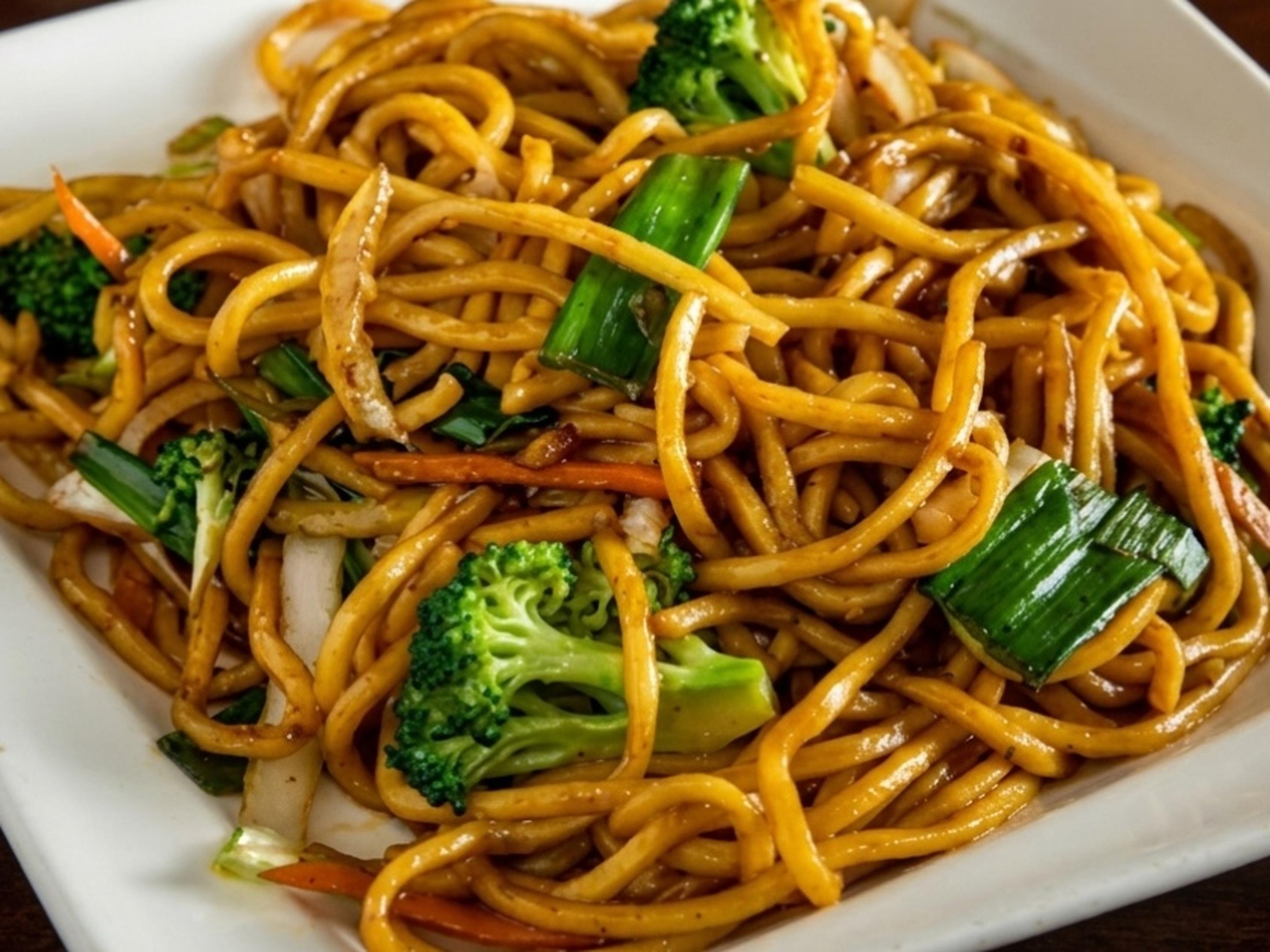 Lo Mein Noodle