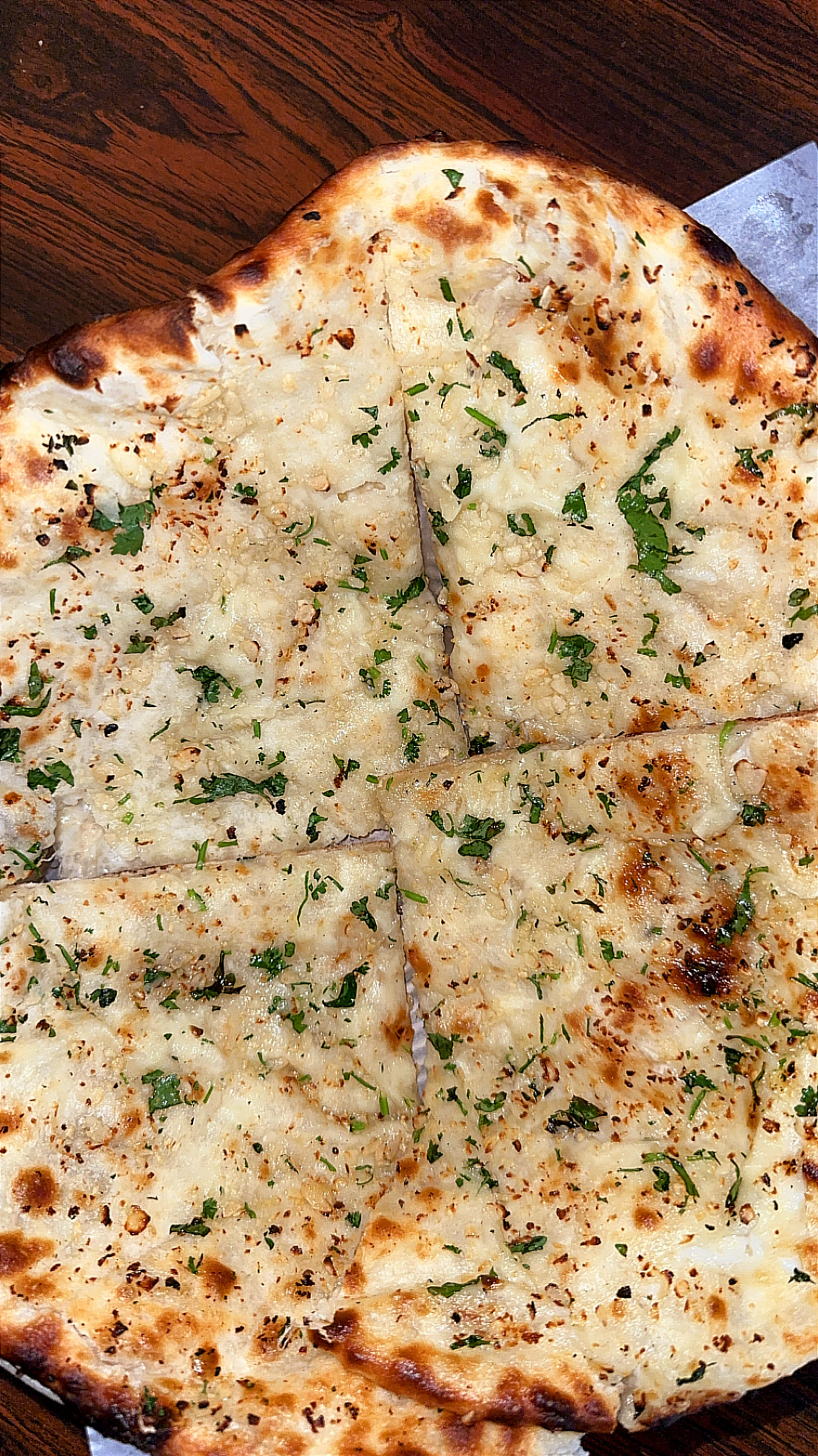 Garlic Cheese Naan