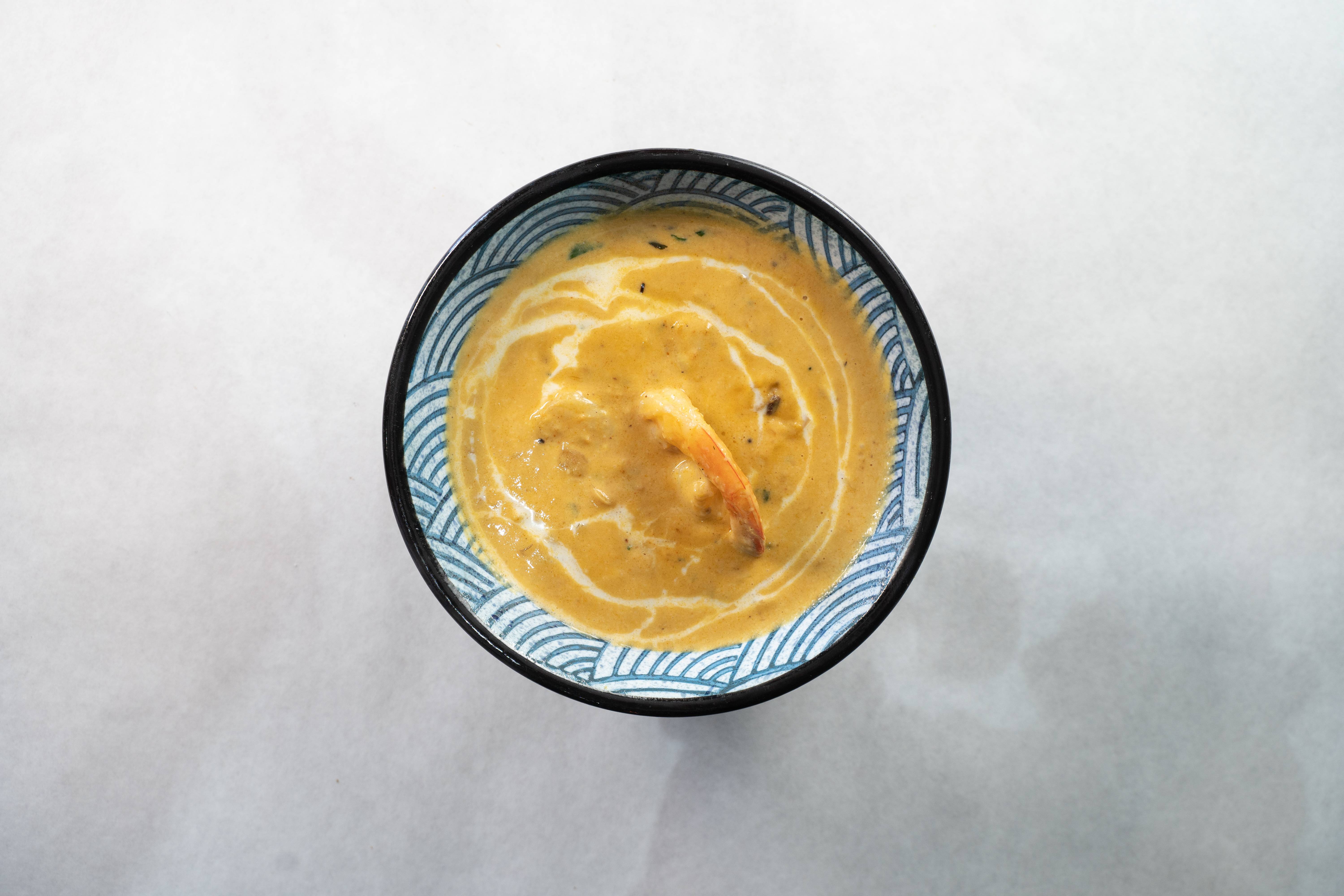 SHRIMP COCONUT CURRY