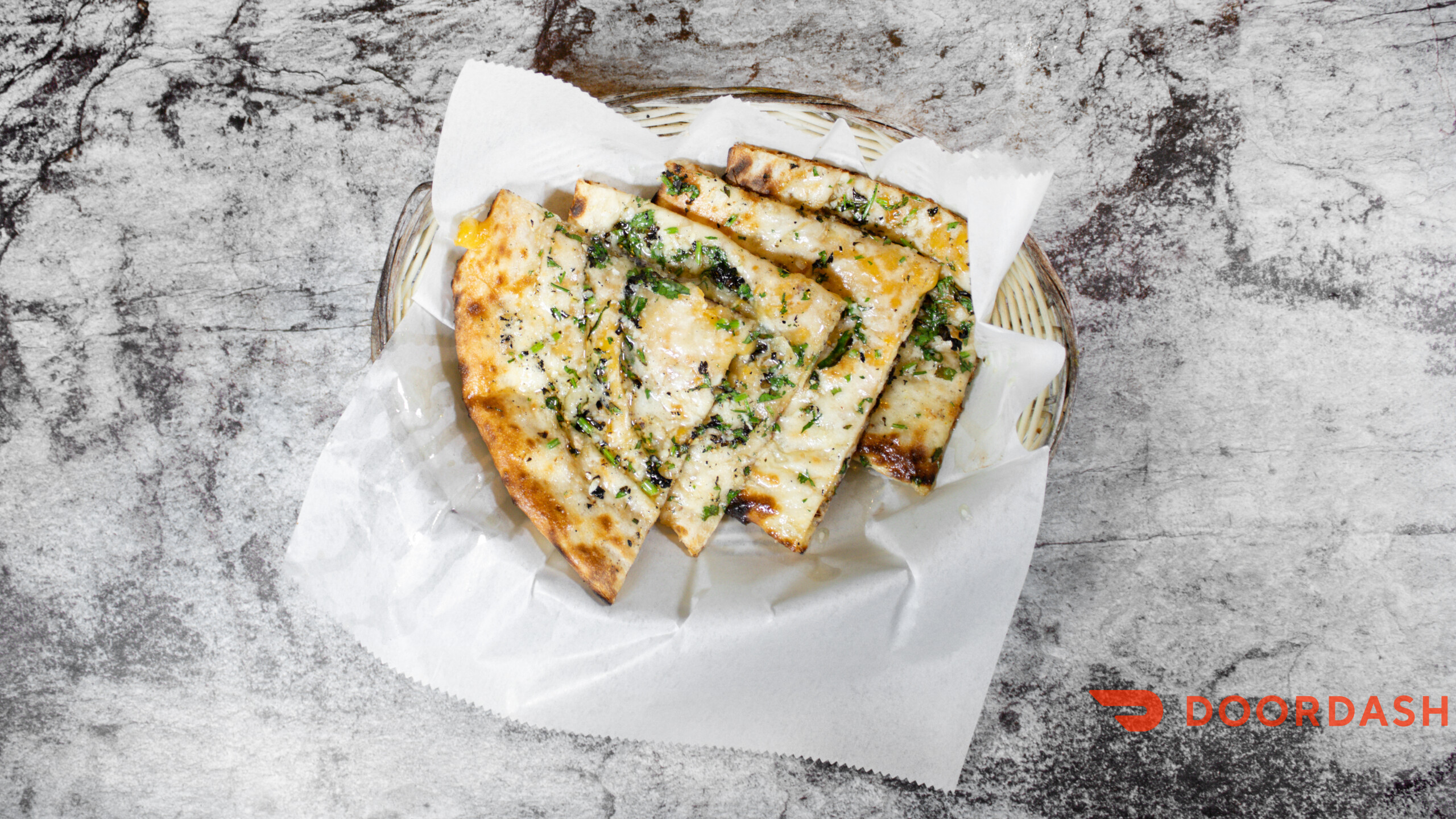 CHEESE GARLIC NAAN