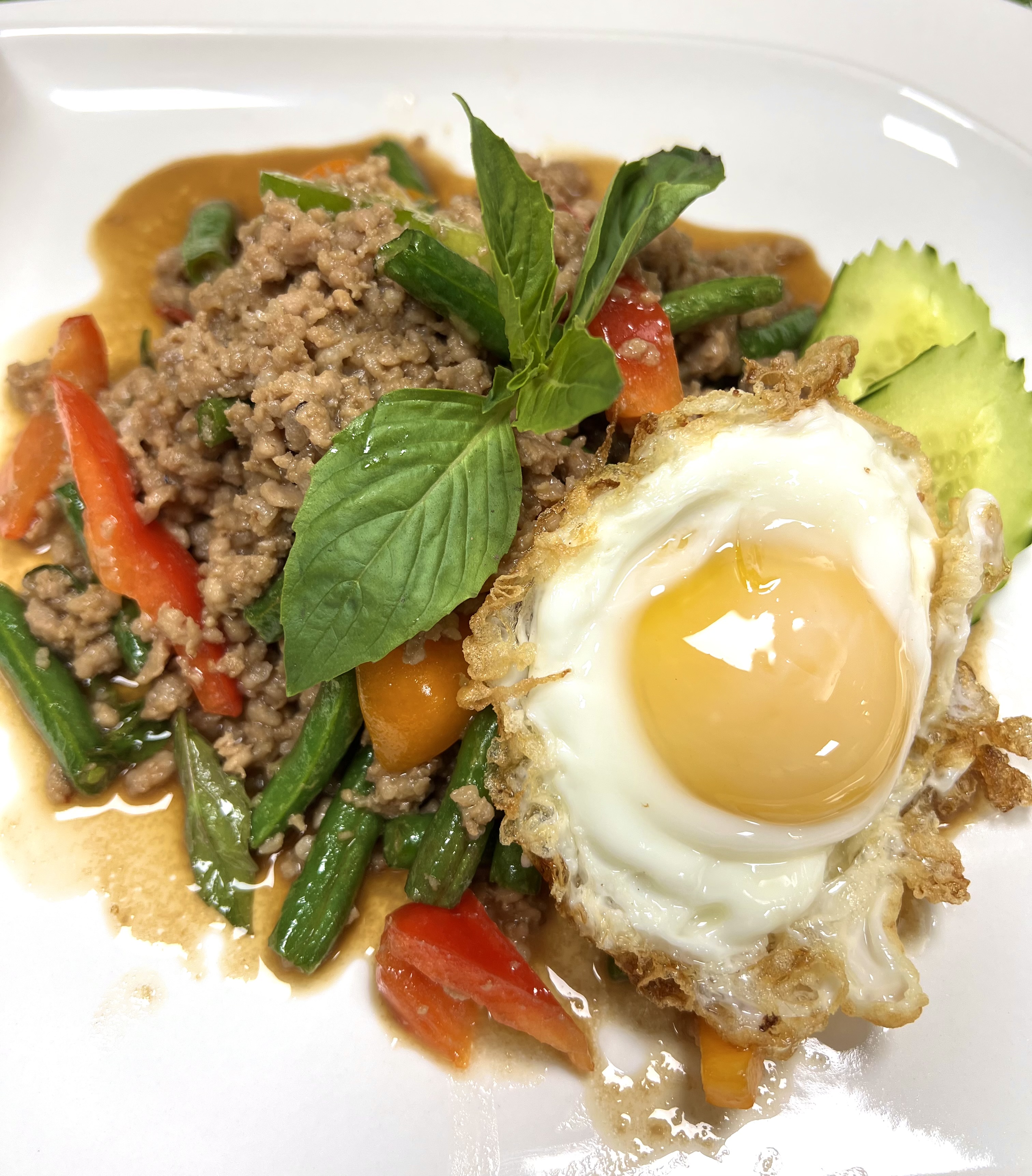 Ground Pork Thai Basil (Pad Ka-pow) *
