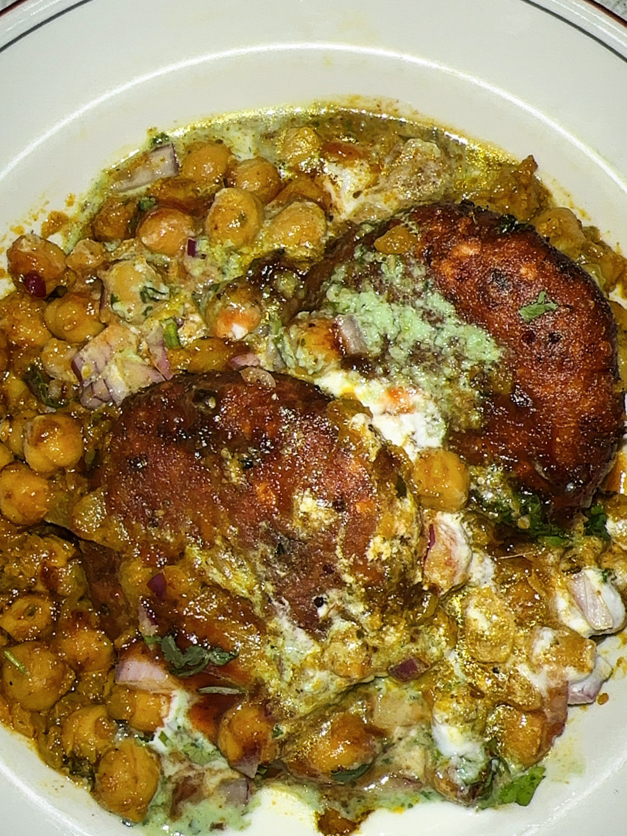 Aloo Tikki Chaat