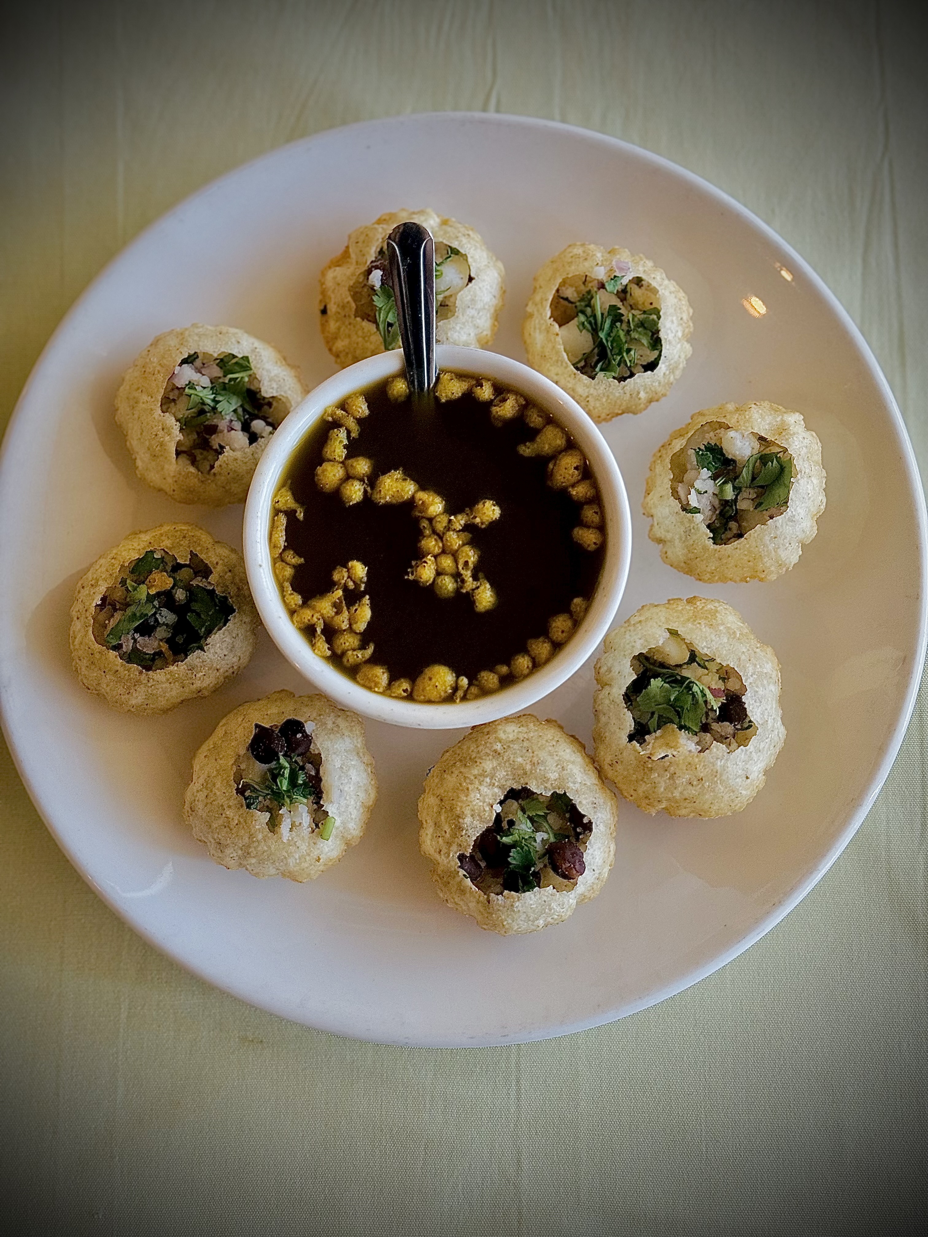 Pani Puri (8 Pieces)