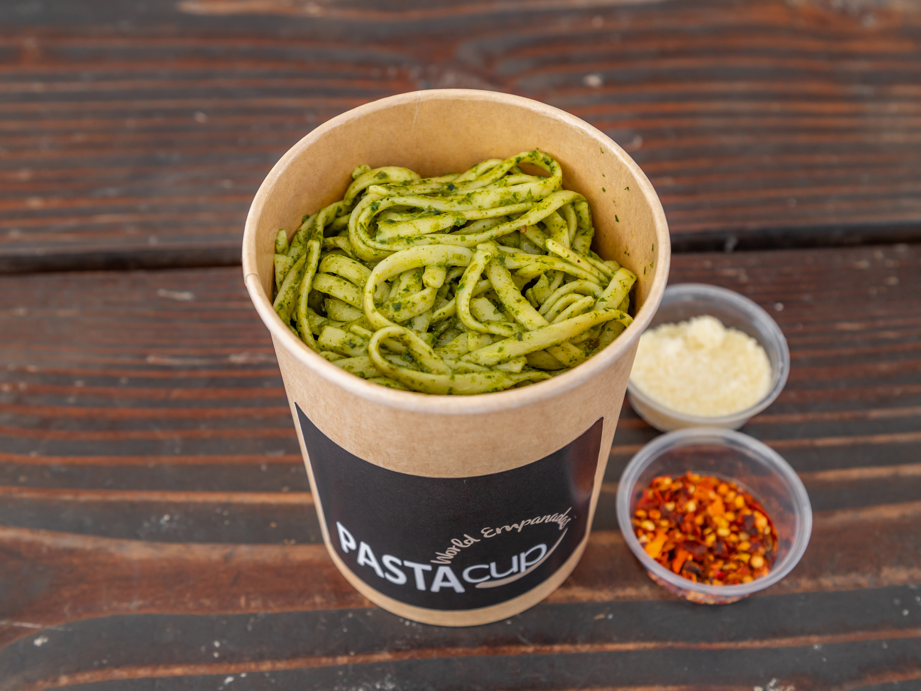 Large Cup Italian Style Pasta Noodles - Pesto Sauce