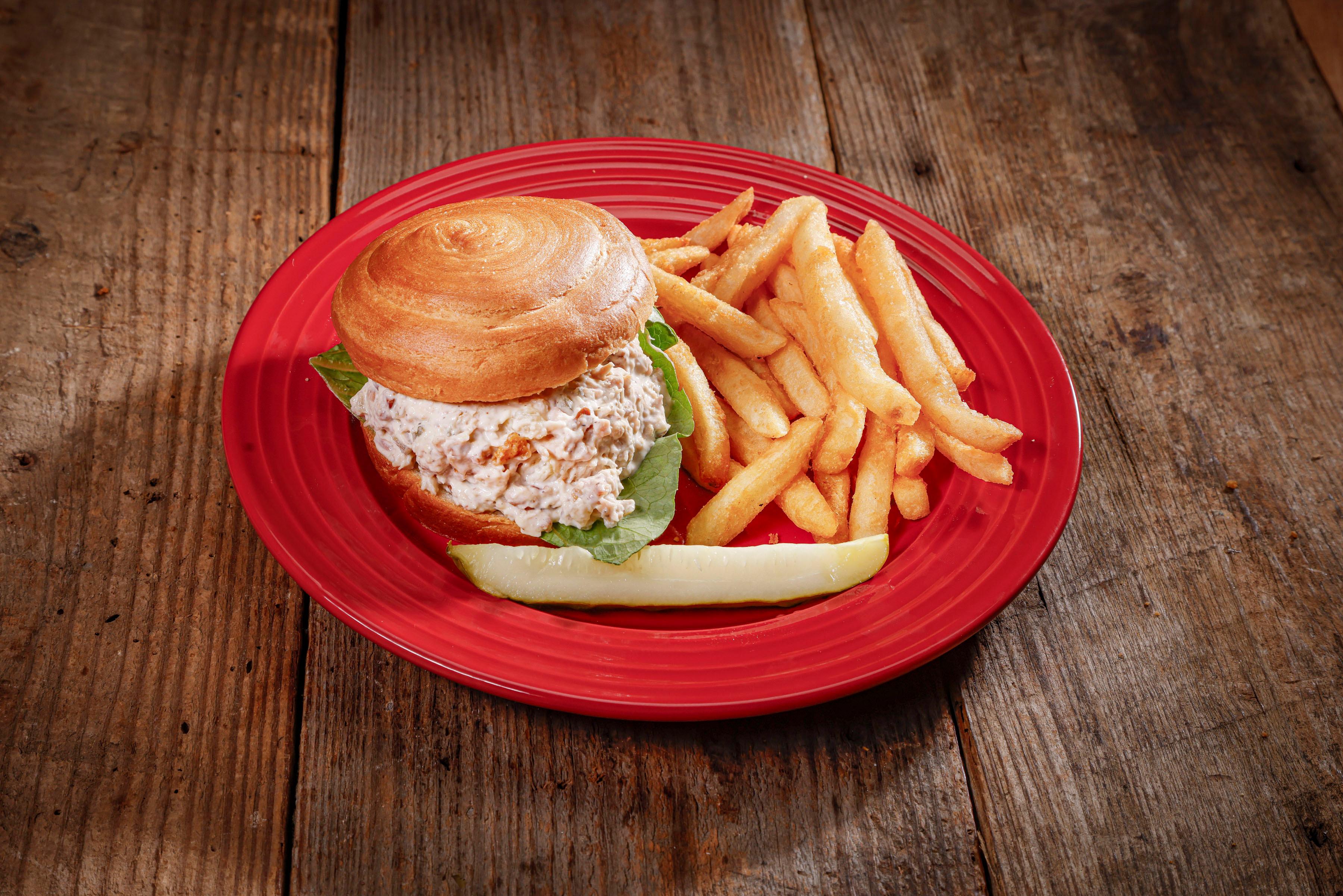 Chicken Salad Sandwich (Croissant)