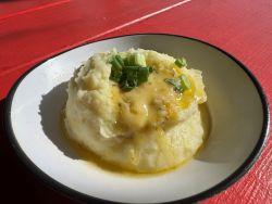 Side Garlic Mashed Potatoes