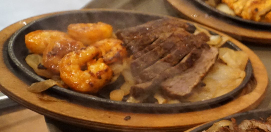 Beef & Shrimp Fajita