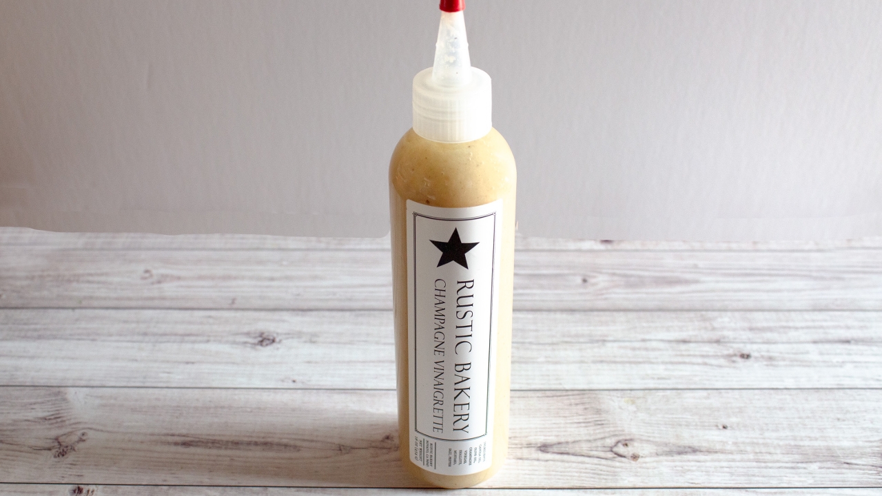 16oz Champagne Dressing