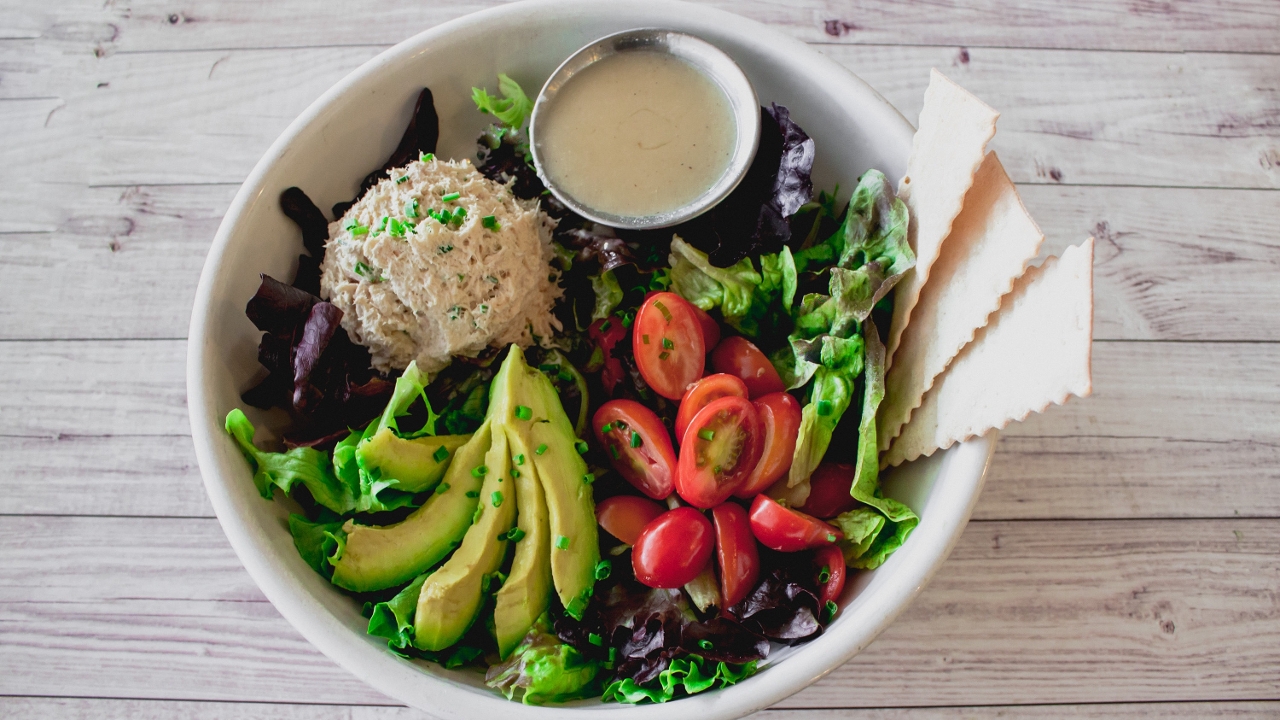 Albacore Tuna Salad Platter