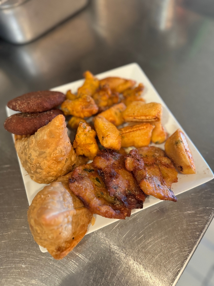 Gorkha Vegetarian Platter