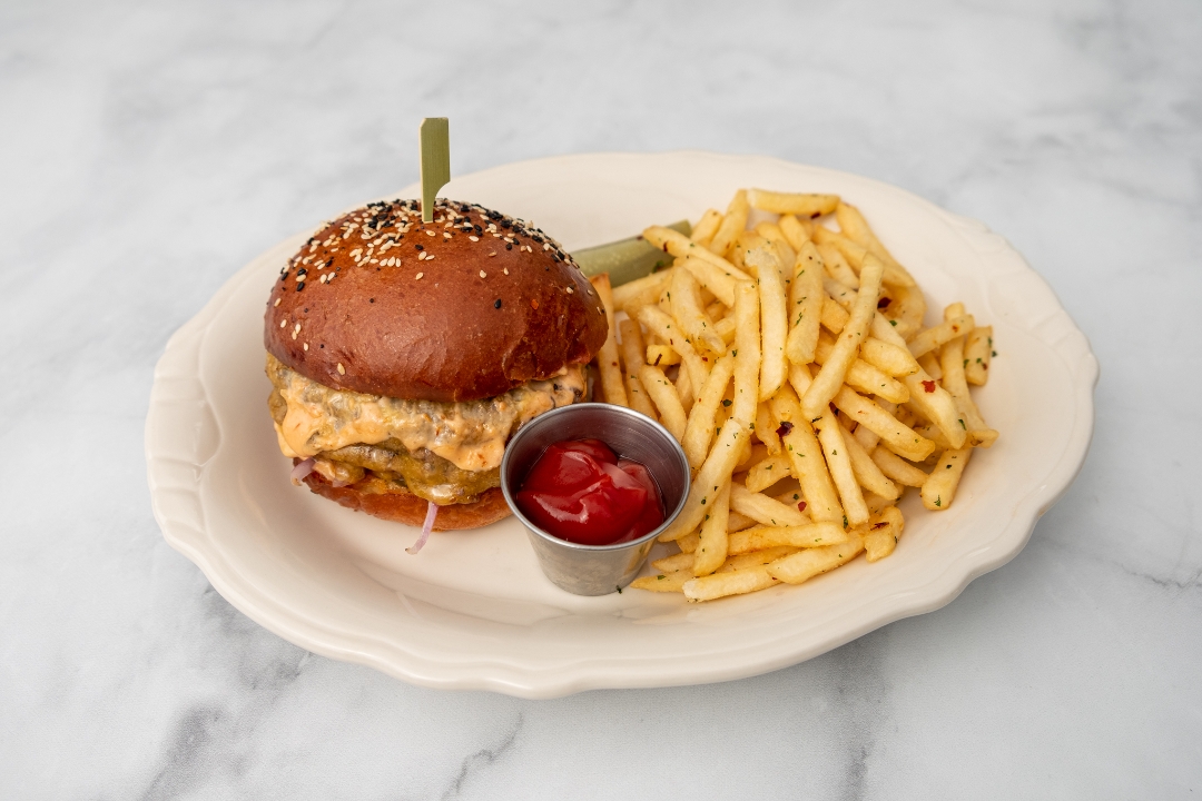 DOUBLE CHEESEBURGER