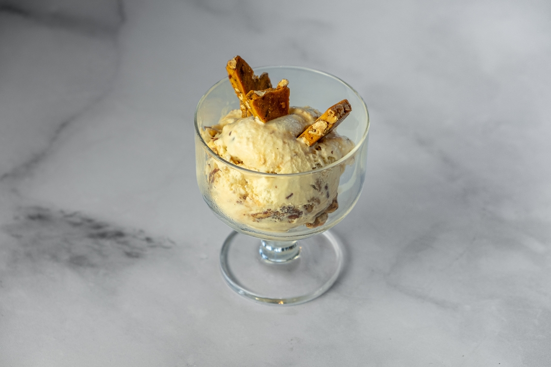 BUTTER PECAN ICE CREAM