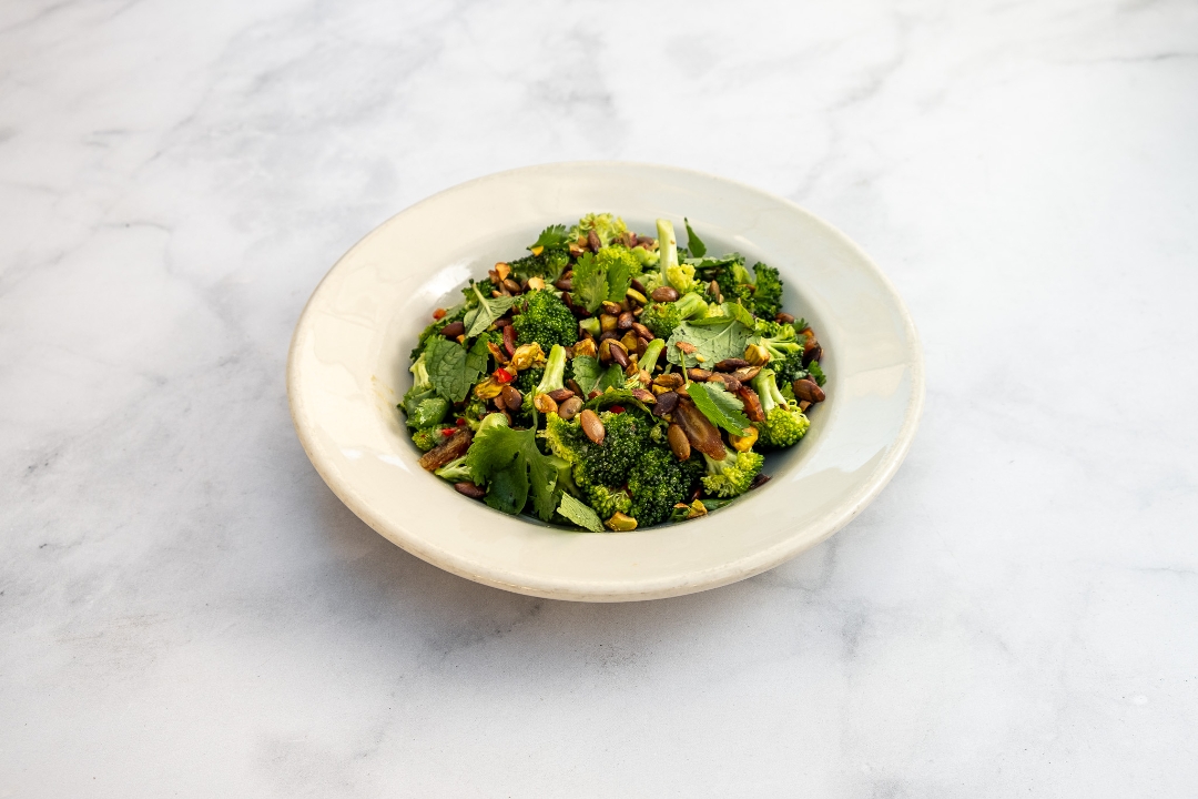 BROCCOLI CRUNCH SALAD