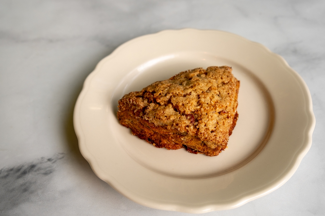 MAPLE PECAN SCONE
