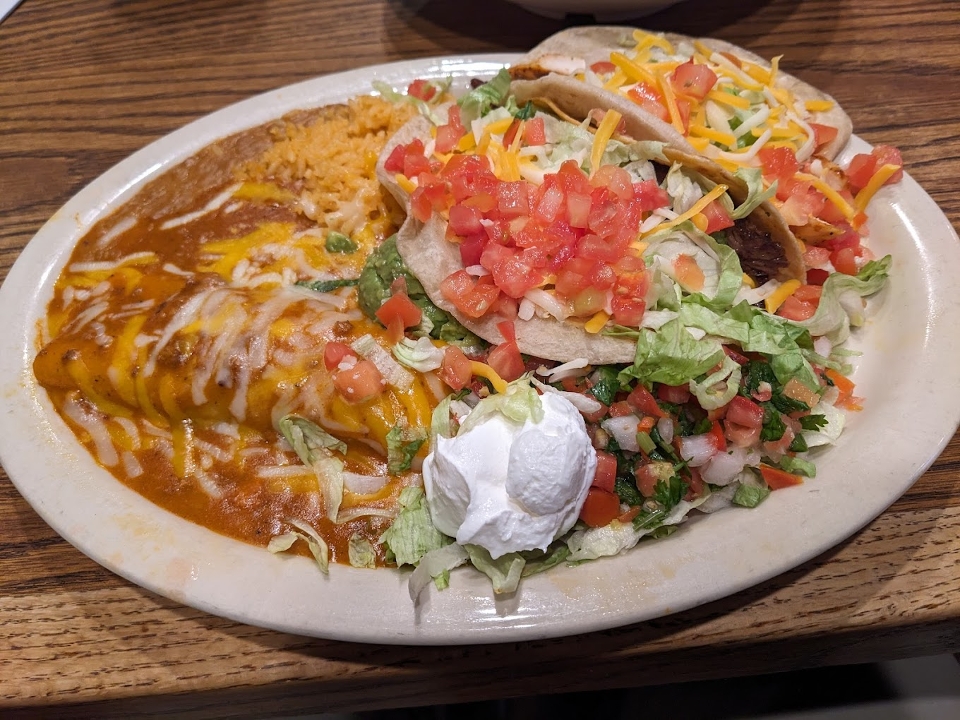 El Mariachi Platter