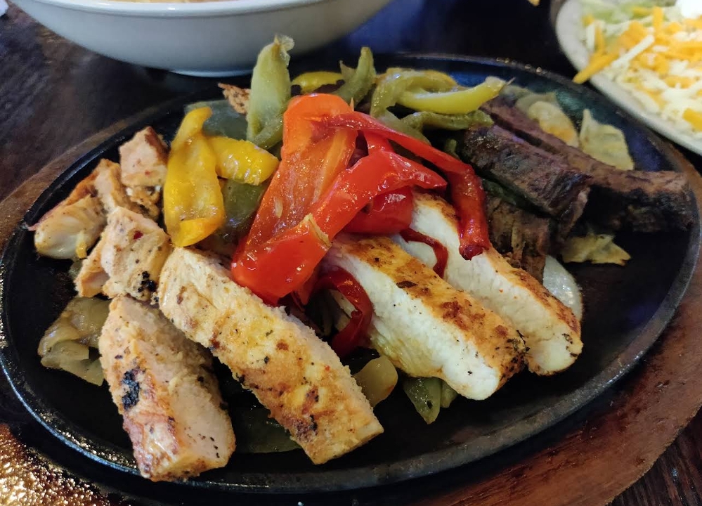 Beef & Chicken Fajita